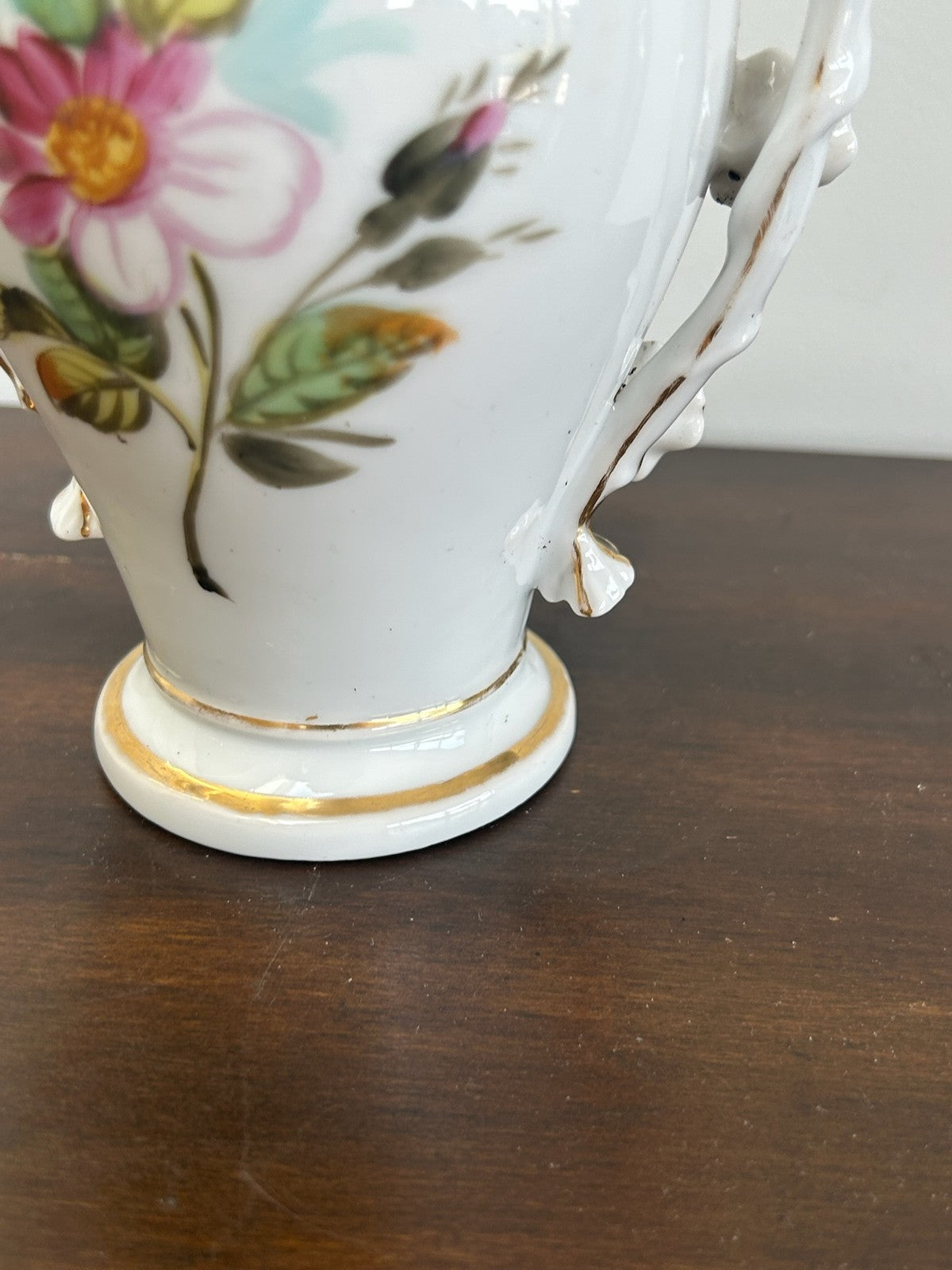 Old Paris Porcelain Twin Handled Vase Hand Painted Floral Gilt Handles10