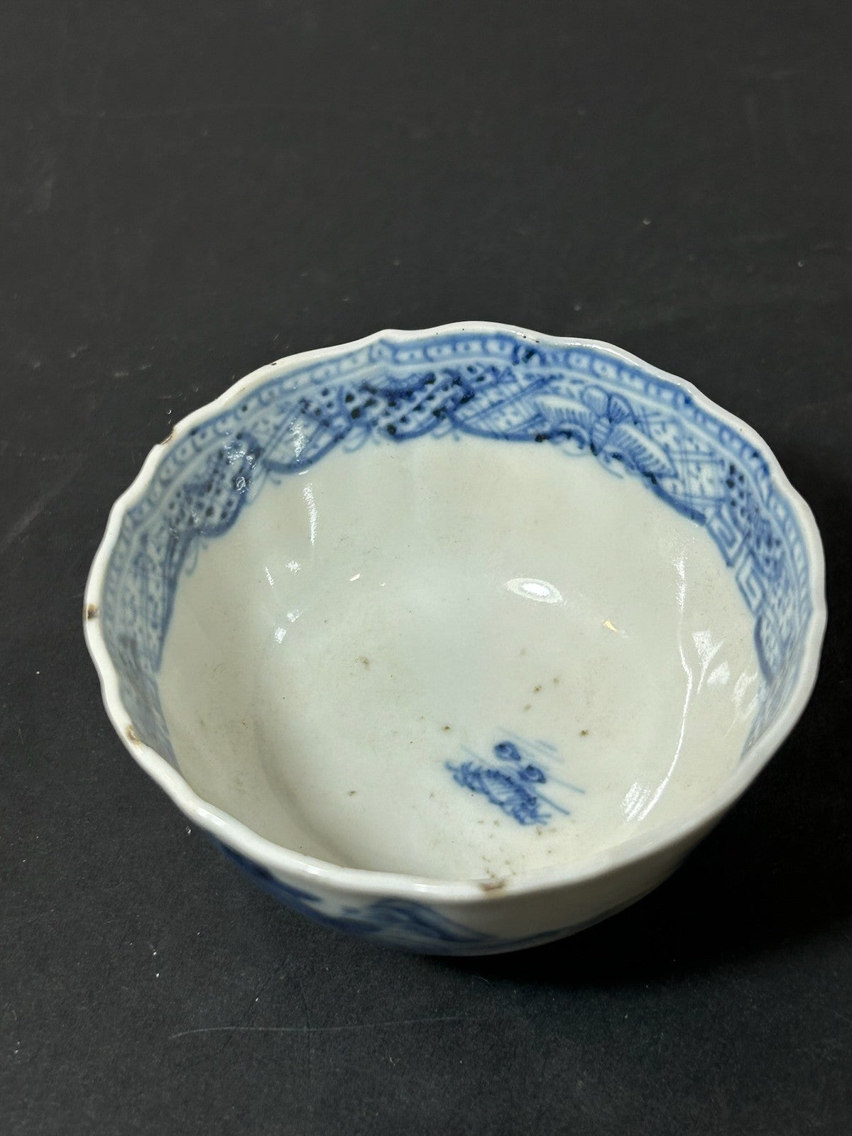 Antique Chinese Export Blue and White Fluted Tea Bowl Pagoda Landscape 9cm4
