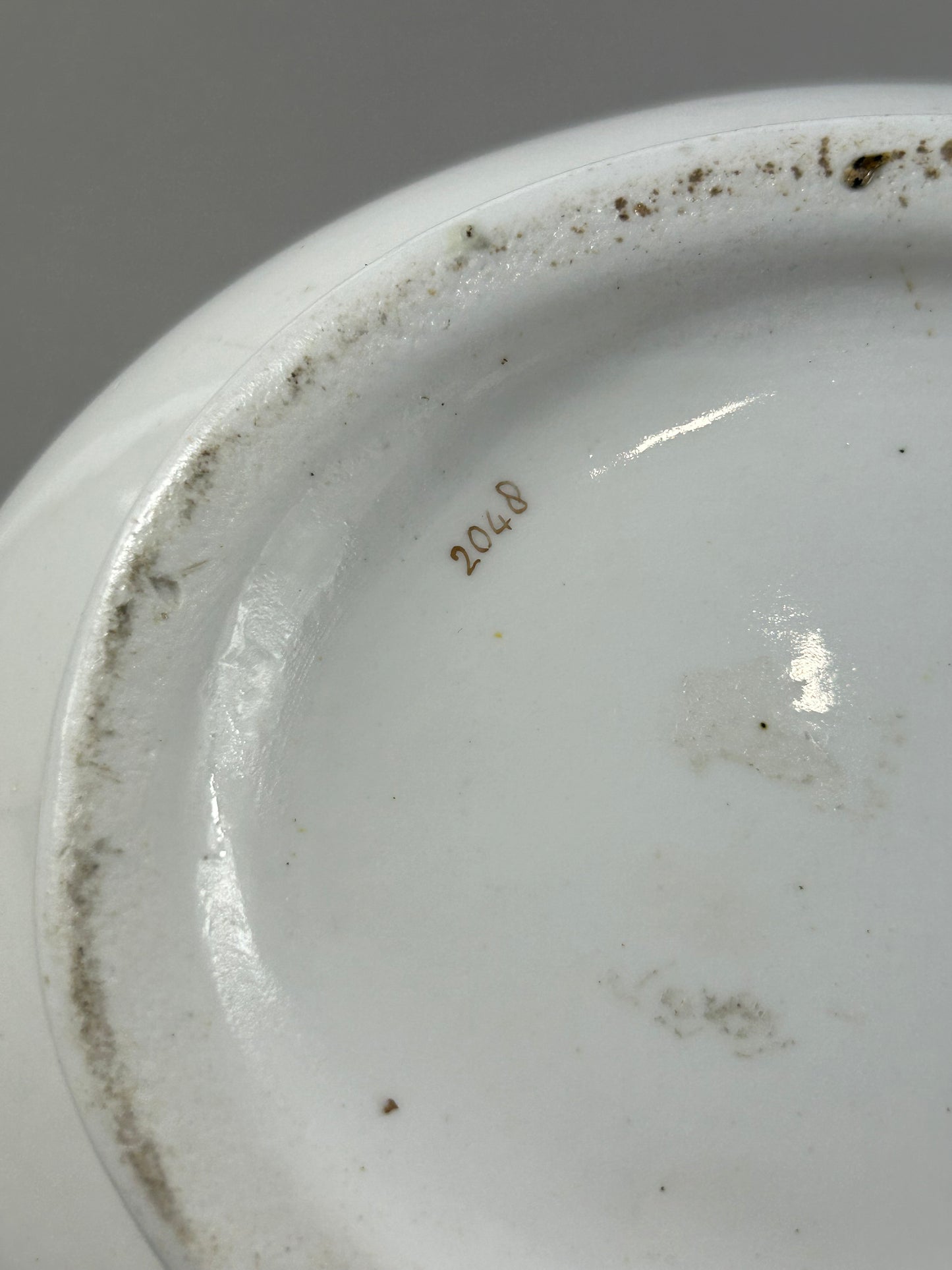 Early 19th Century British Porcelain Teapot with Gilt Floral Border