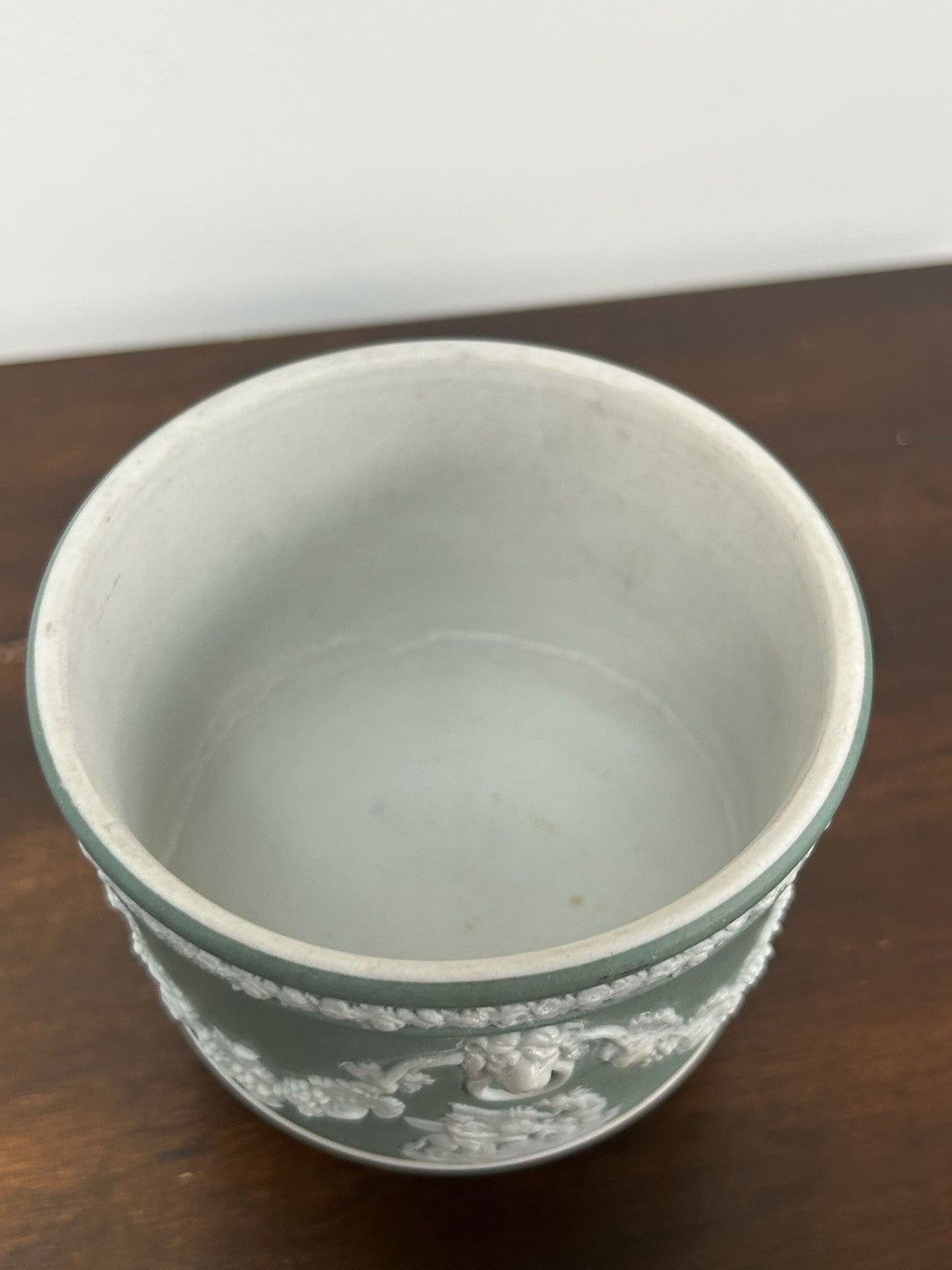 Wedgwood Sage Green Jasperware Jardiniere Cachepot 19th C4