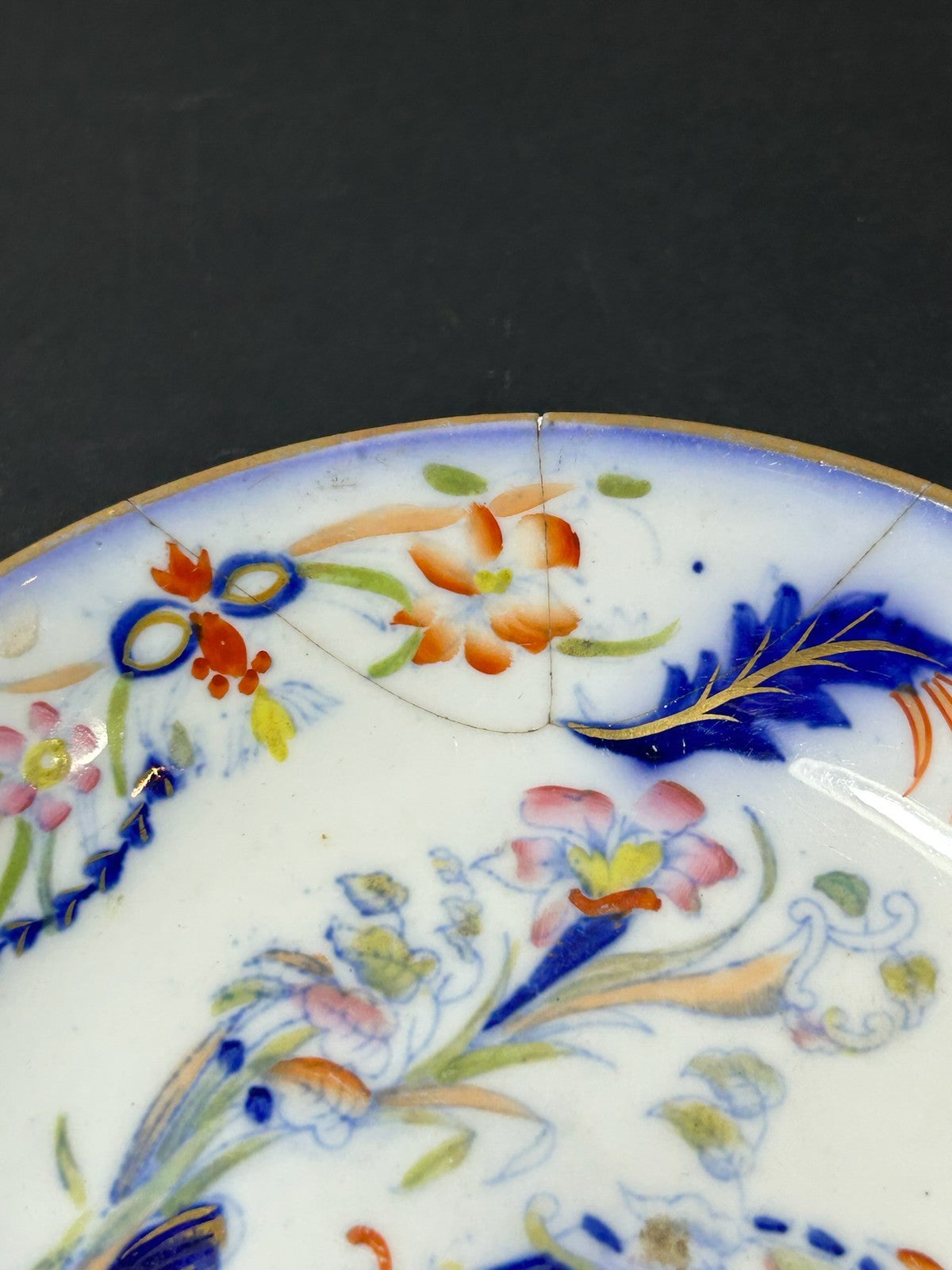 Pair Antique English Porcelain Imari Pattern Saucer Dishes Urn Flowers 15cm4