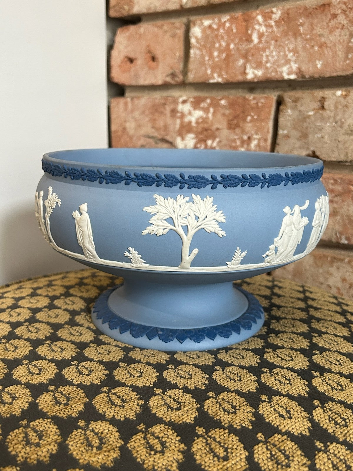 Wedgwood Pale Blue Jasperware Footed Bowl Classical Figures White Relief 26cm2