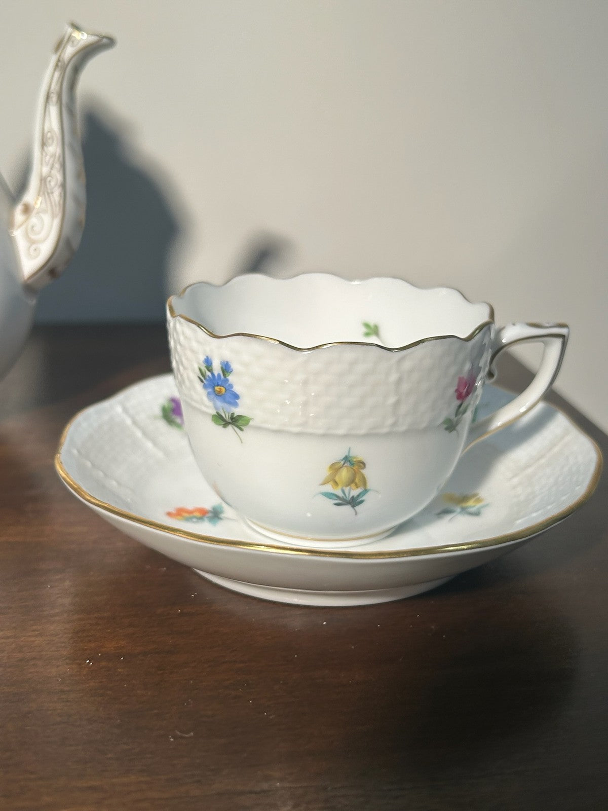Herend Kimberly Pattern Coffee Pot Cup and Saucer Set 3 Hungarian Porcelain4