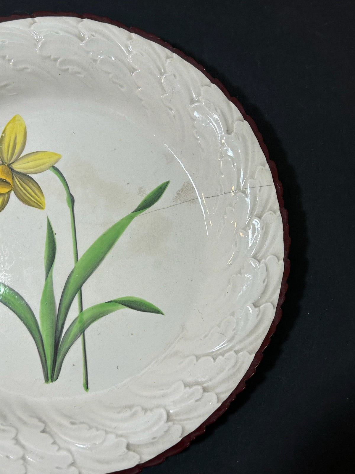 Antique Davenport Creamware Plate Hand Painted Daffodil Impressed Anchor AF3