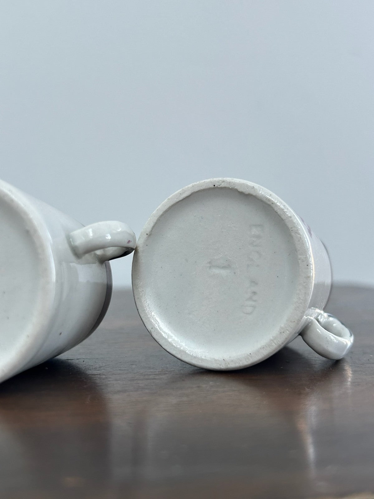 Set of Ecclesiastical Cardinal Galero Arms Cream Jugs England5