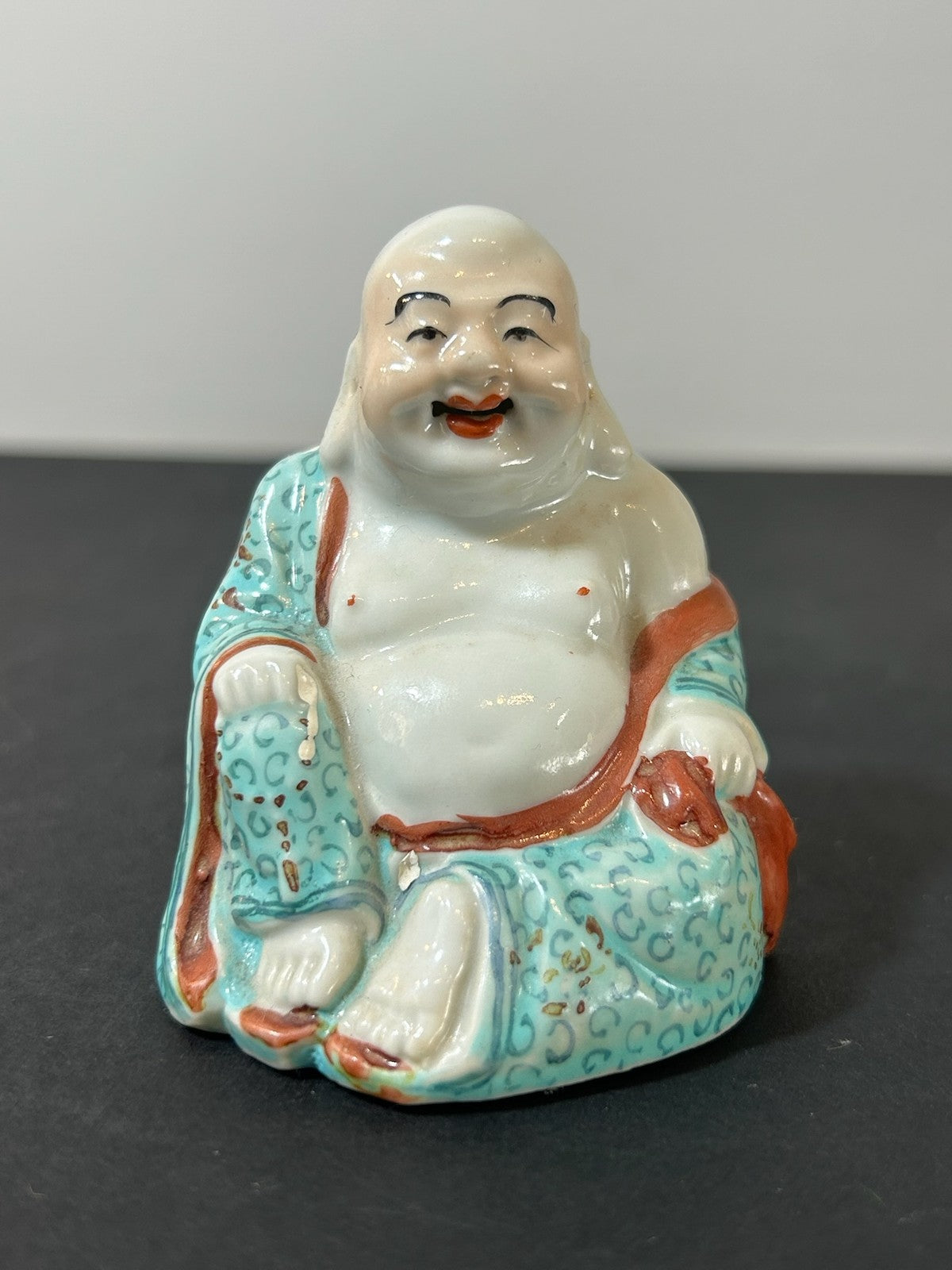 Small Chinese Famille Rose Porcelain Budai Laughing Buddha Figure 7cm0