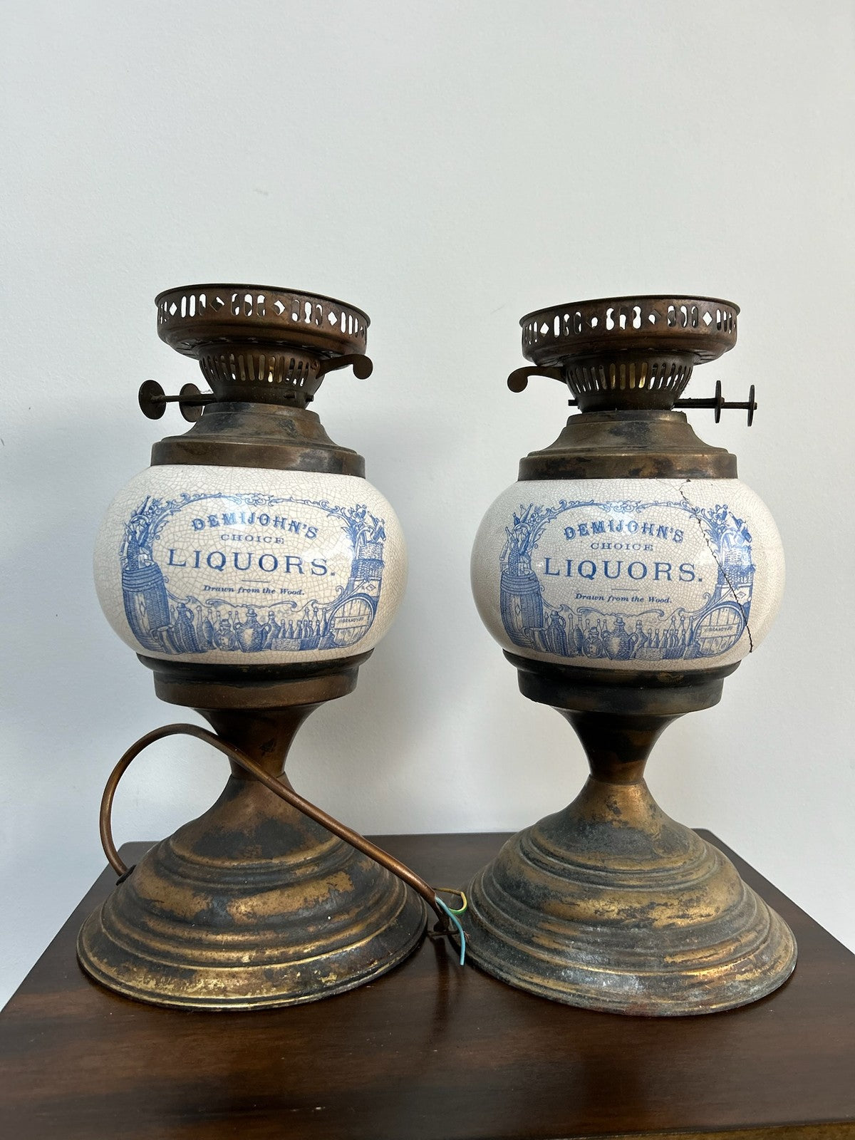 Pair Victorian Style Advertising Oil Lamps Grocer & Liquor A/F8