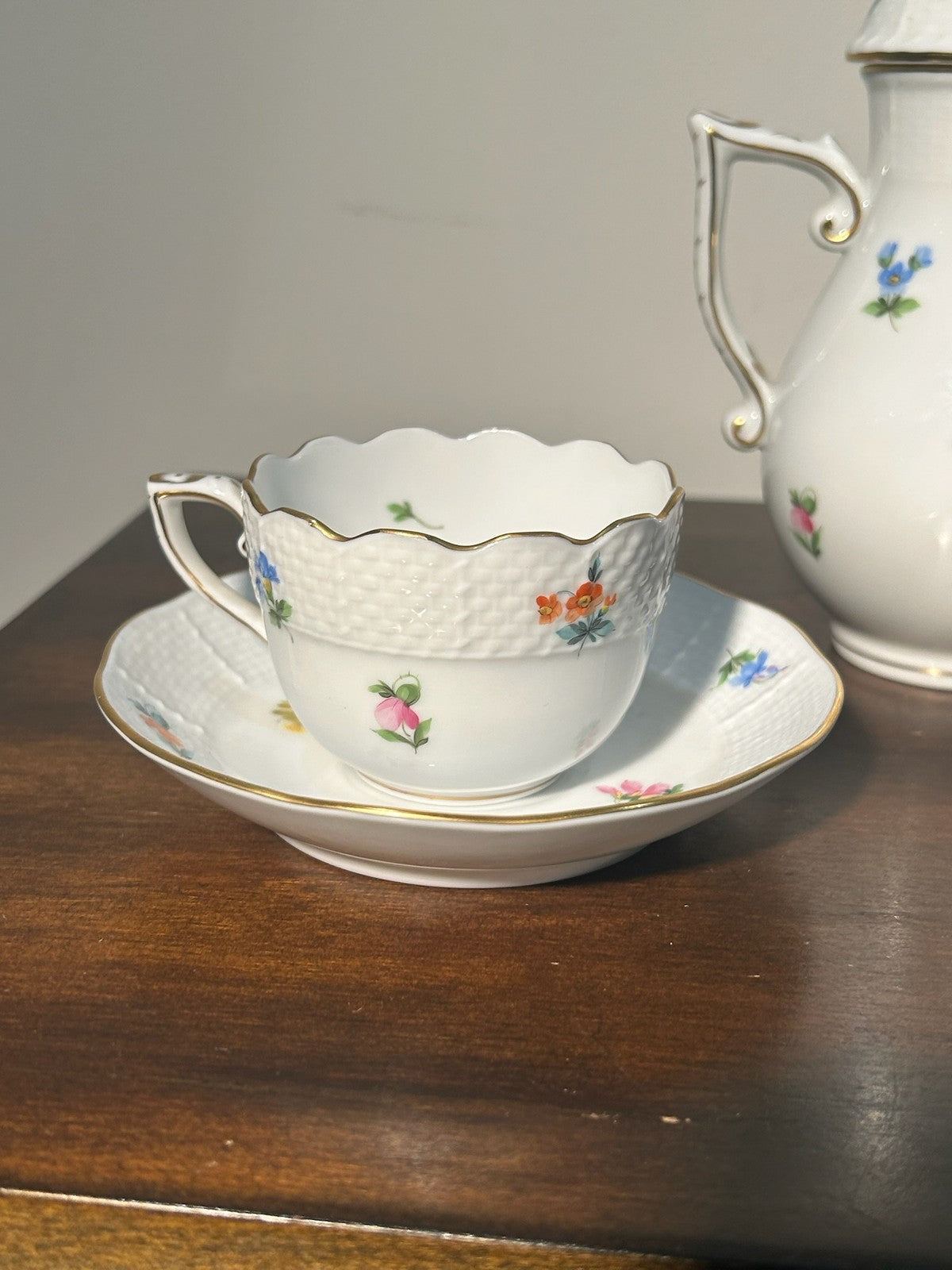 Herend Kimberly Pattern Coffee Pot Cup and Saucer Set 3 Hungarian Porcelain2