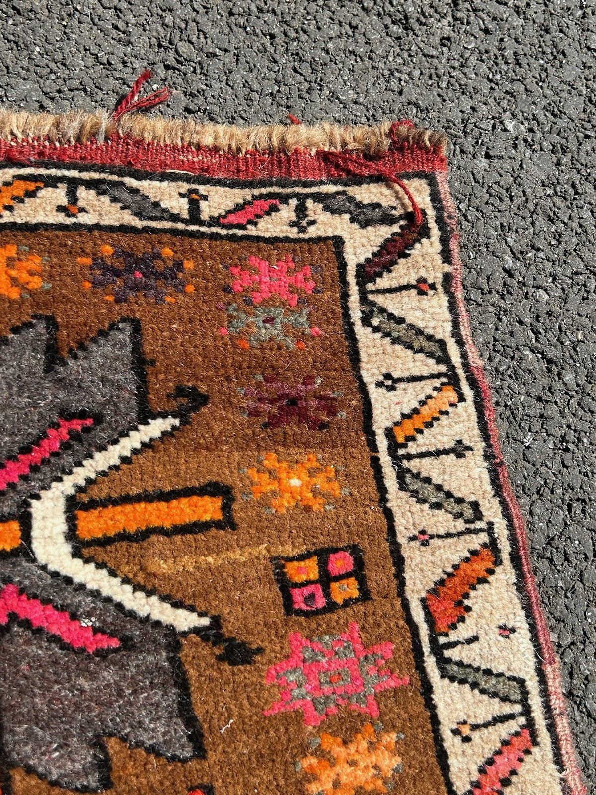 Vintage Tribal Rug Anatolian Style Red Orange Brown Geometric Hooked Medallions10