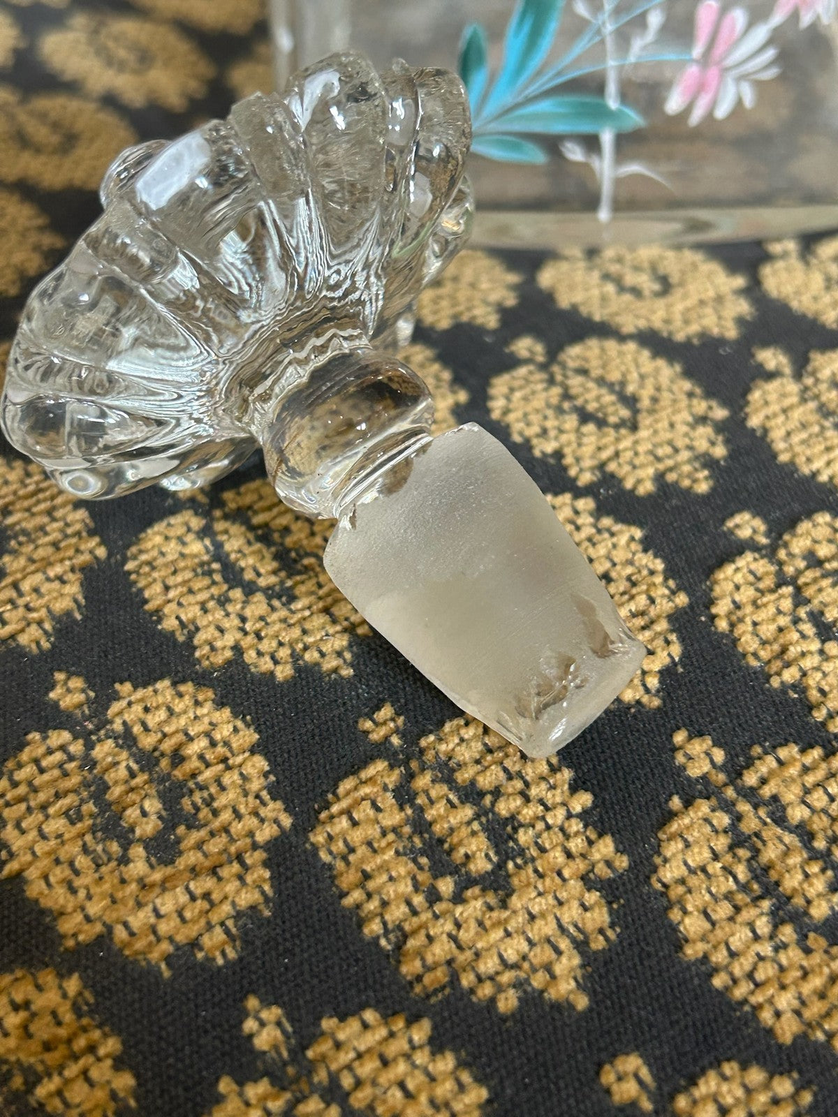 Vintage Glass Decanter with Stopper Enamelled Crest Gilt Barware5