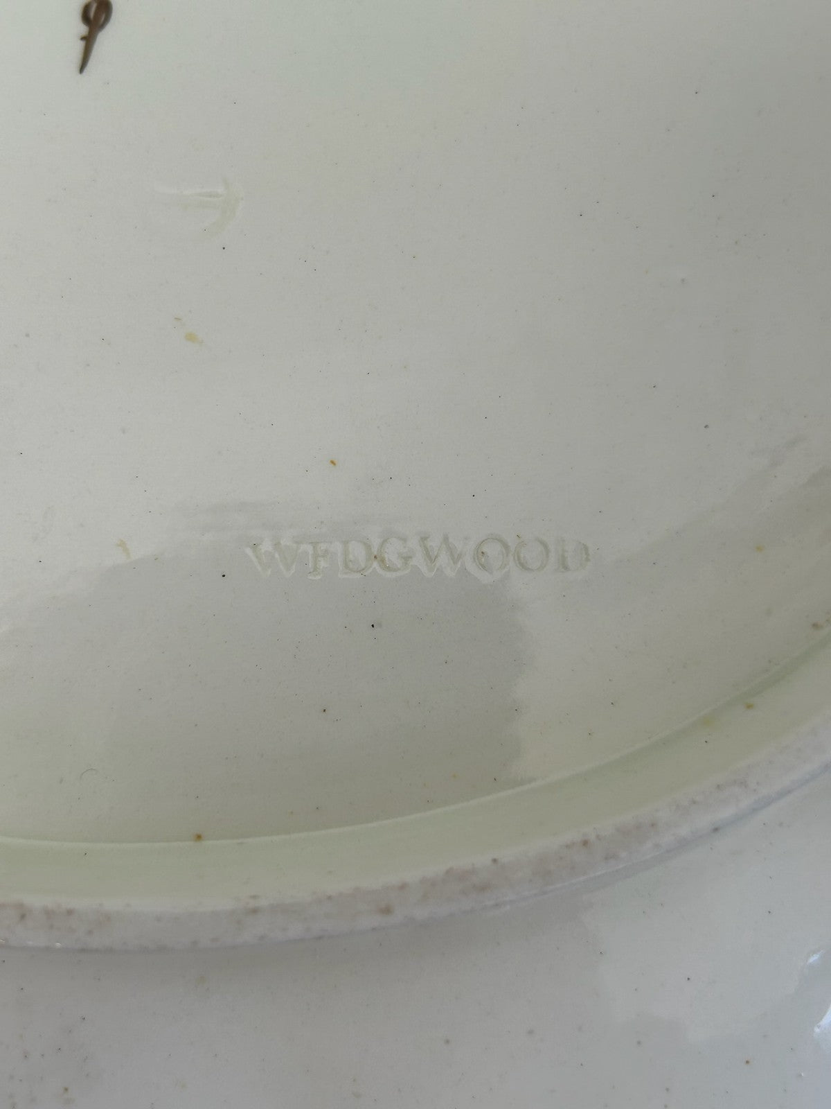 Antique Creamware Lobed Dish Green Painted Leaf Border7