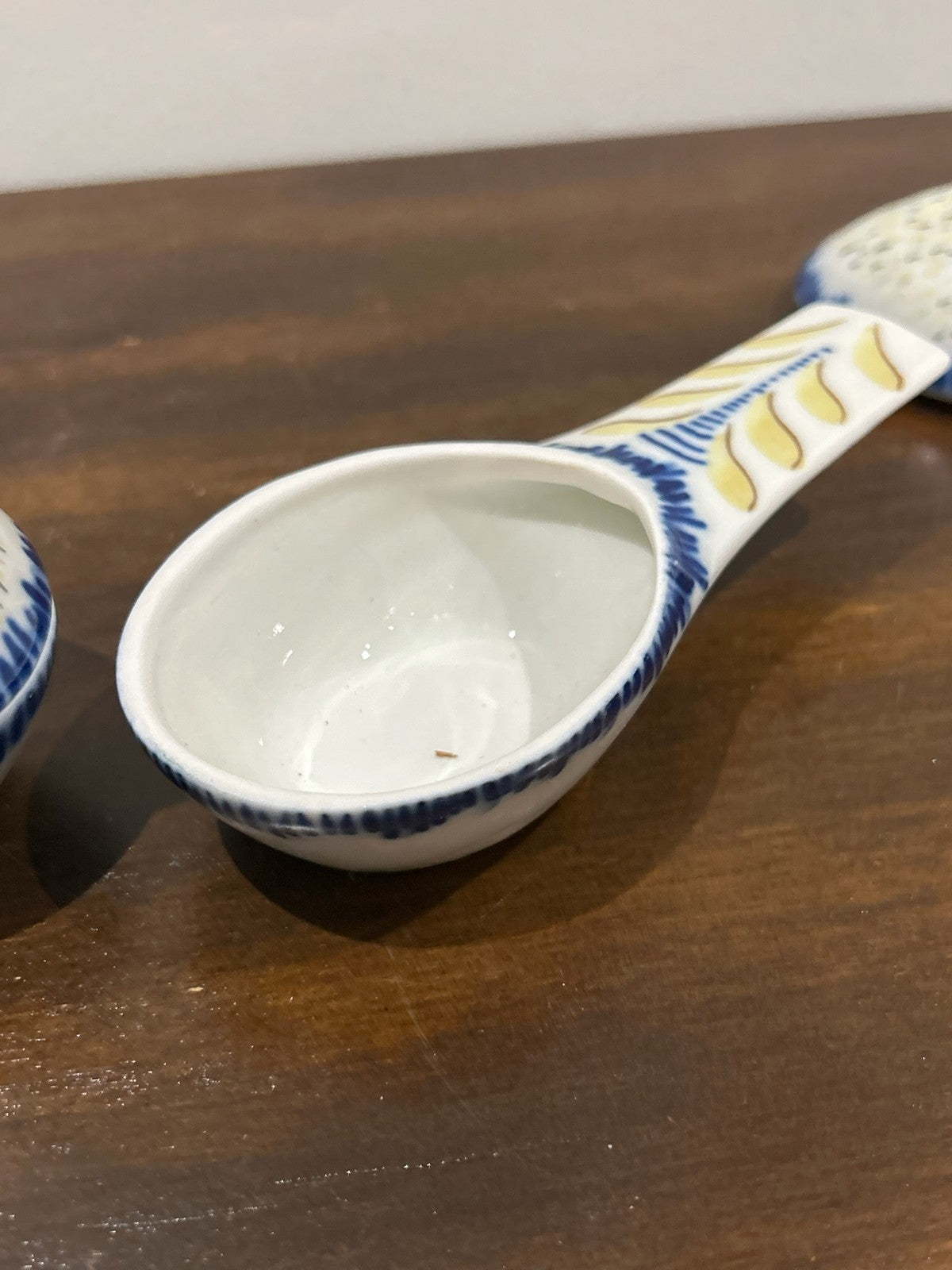 Pair Viana do Castelo Portugal Hand Painted Bird Lidded Pots with Spoons Teresa4