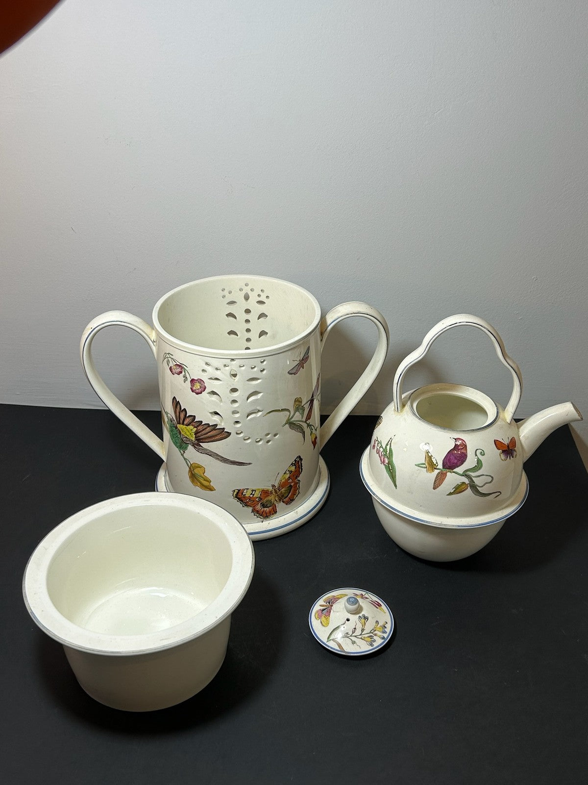 Antique Wedgwood Creamware Veilleuse Tea Warmer Painted Birds Butterflies c182012