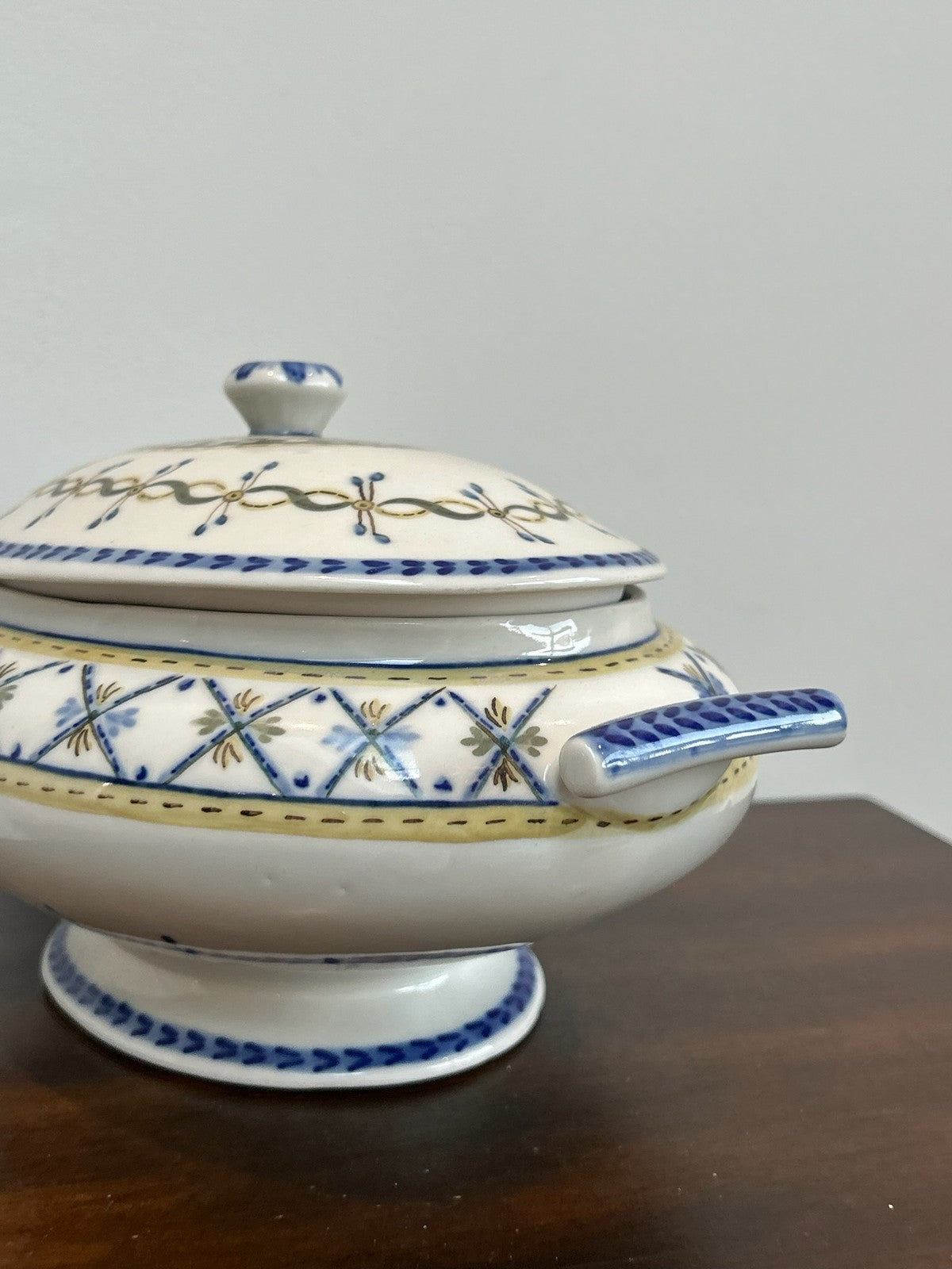 Antique Porcelain Covered Tureen Blue Yellow Neoclassical Border4