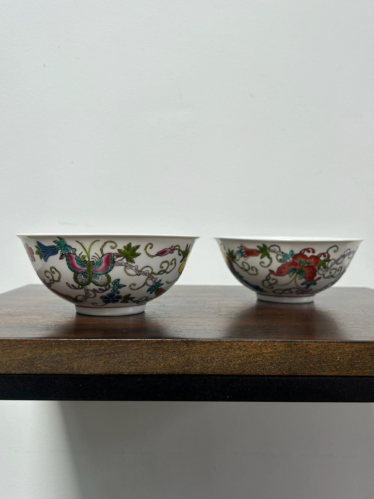 Pair Chinese Famille Rose Butterfly & Flower Bowls Jiangxi Jingdezhen Mark0