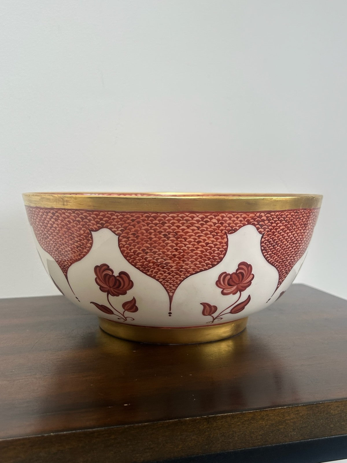 Wedgwood Bone China Bowl Red Scale Border Gilt Chrysanthemum Earl Buckman 24cm5