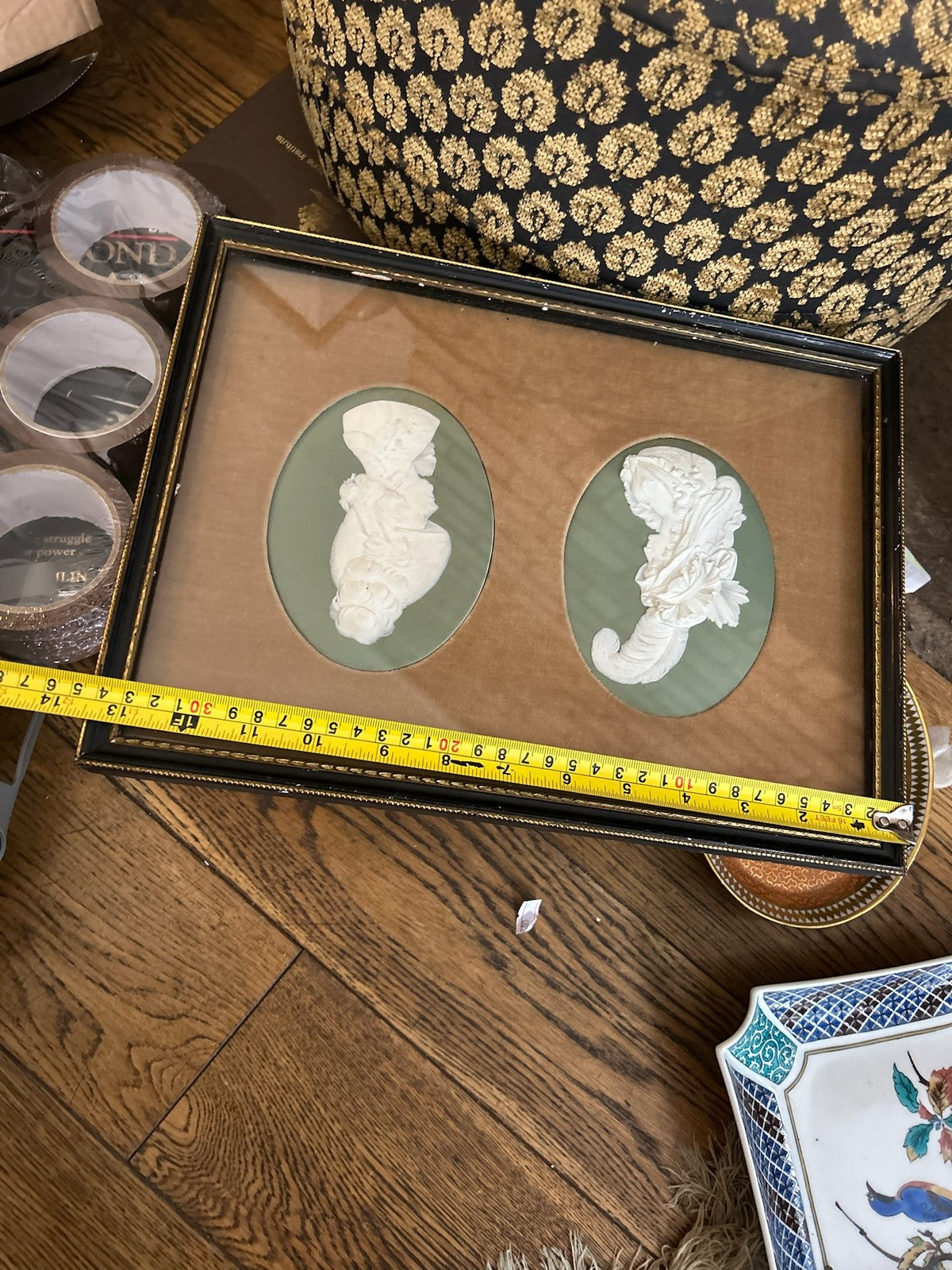 Pair Framed 18th Century Wedgwood Green Jasper Portrait Medallions Duke of York12