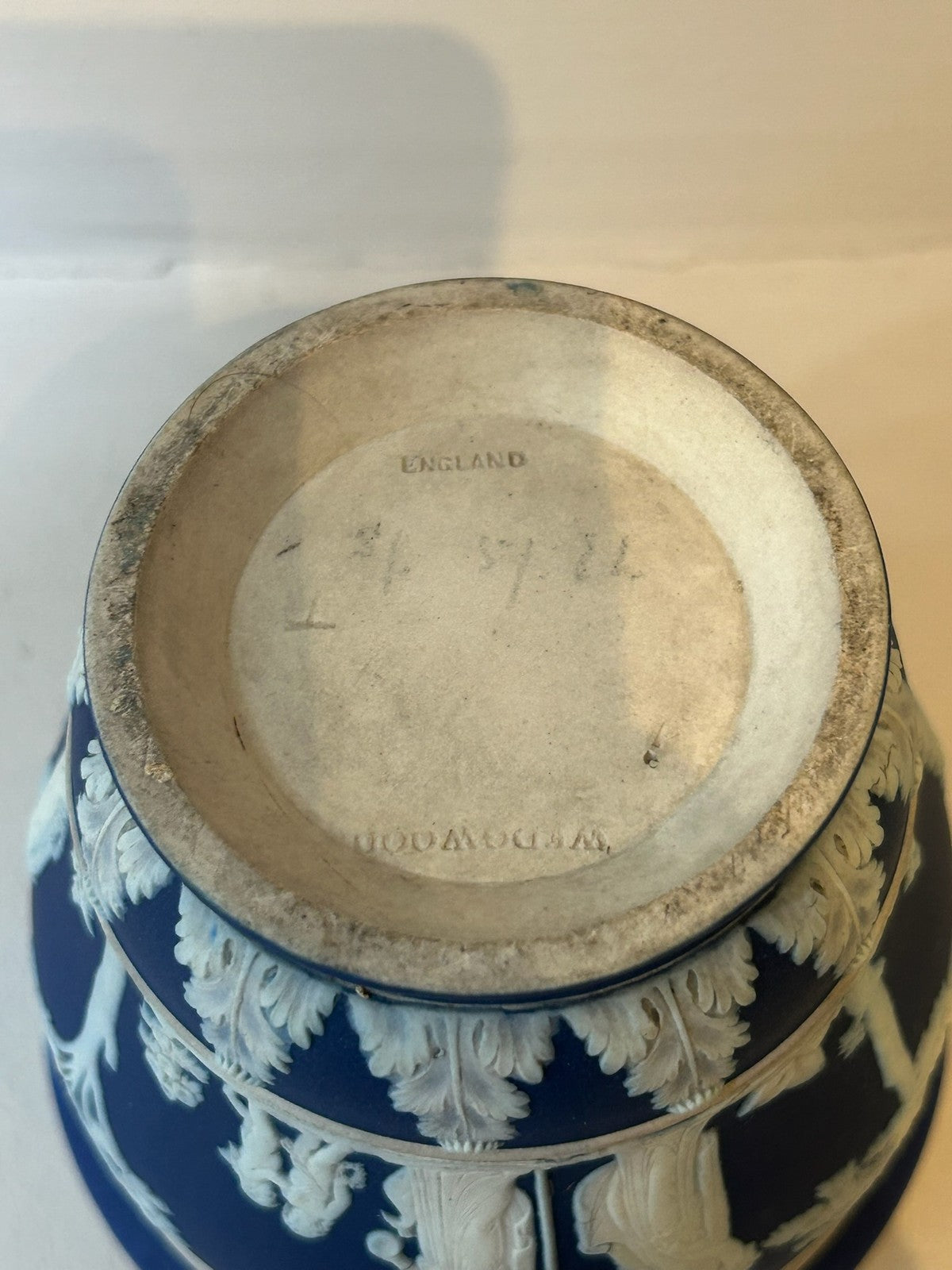 Wedgwood Dark Blue Dip Jasperware Jardiniere Planter Classical Relief 10cm5