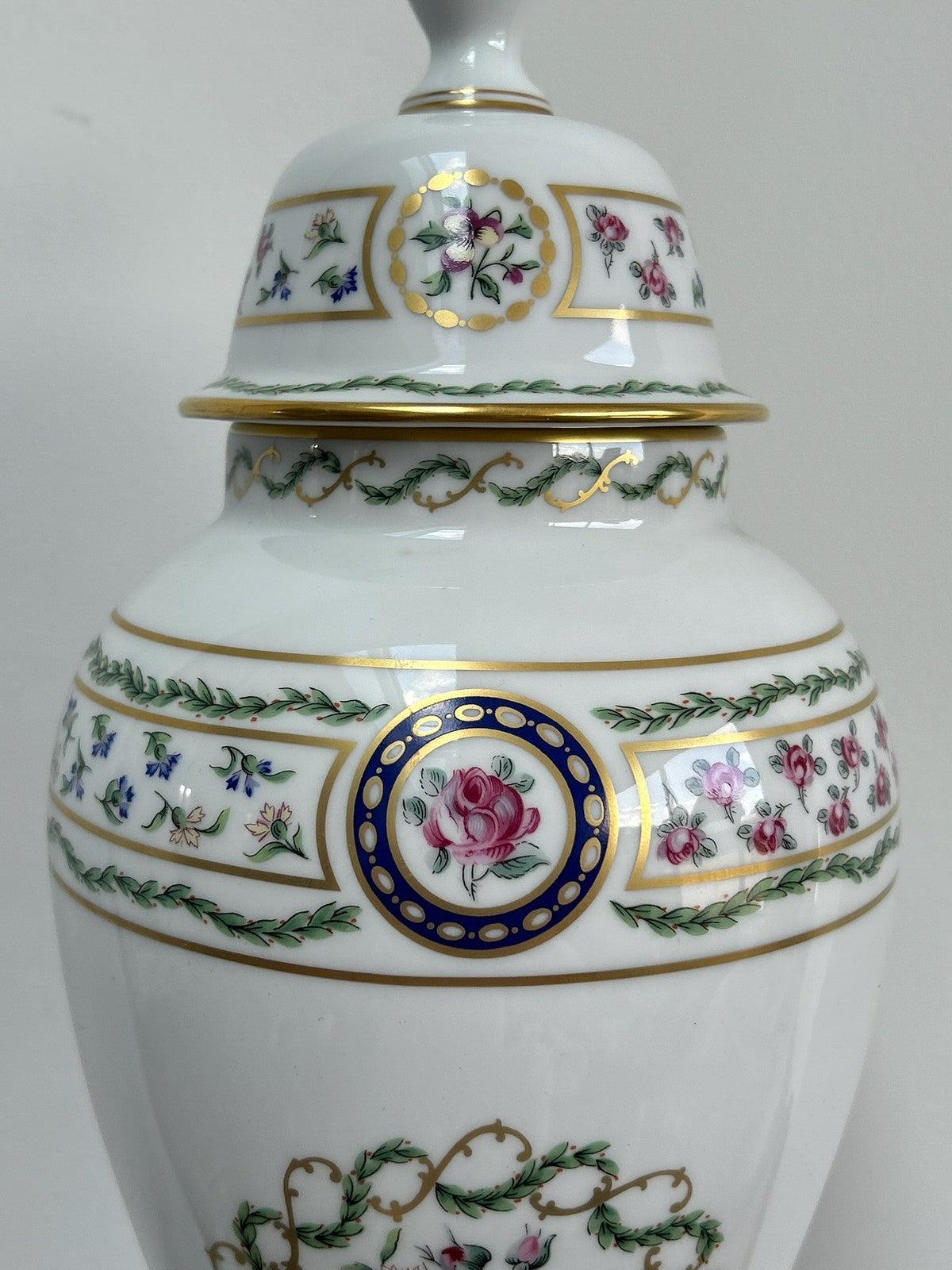 Rare Haviland Limoges Louveciennes Gilded Porcelain Covered Urns4