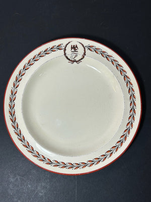 Antique Wedgwood Queens Ware Crested Plate Eagle Laurel Mortlocks 1887 21cm