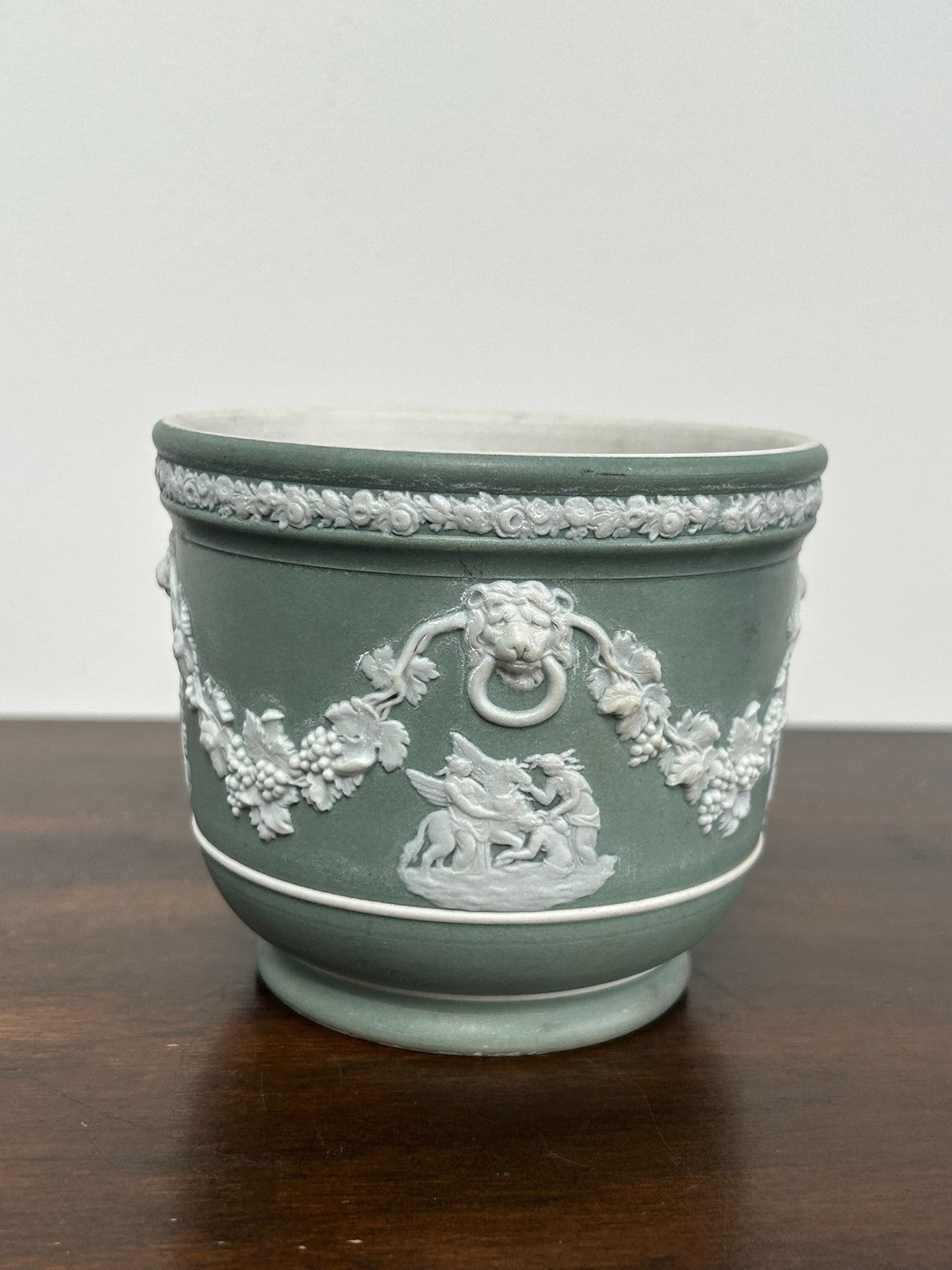 Wedgwood Sage Green Jasperware Jardiniere Cachepot 19th C3