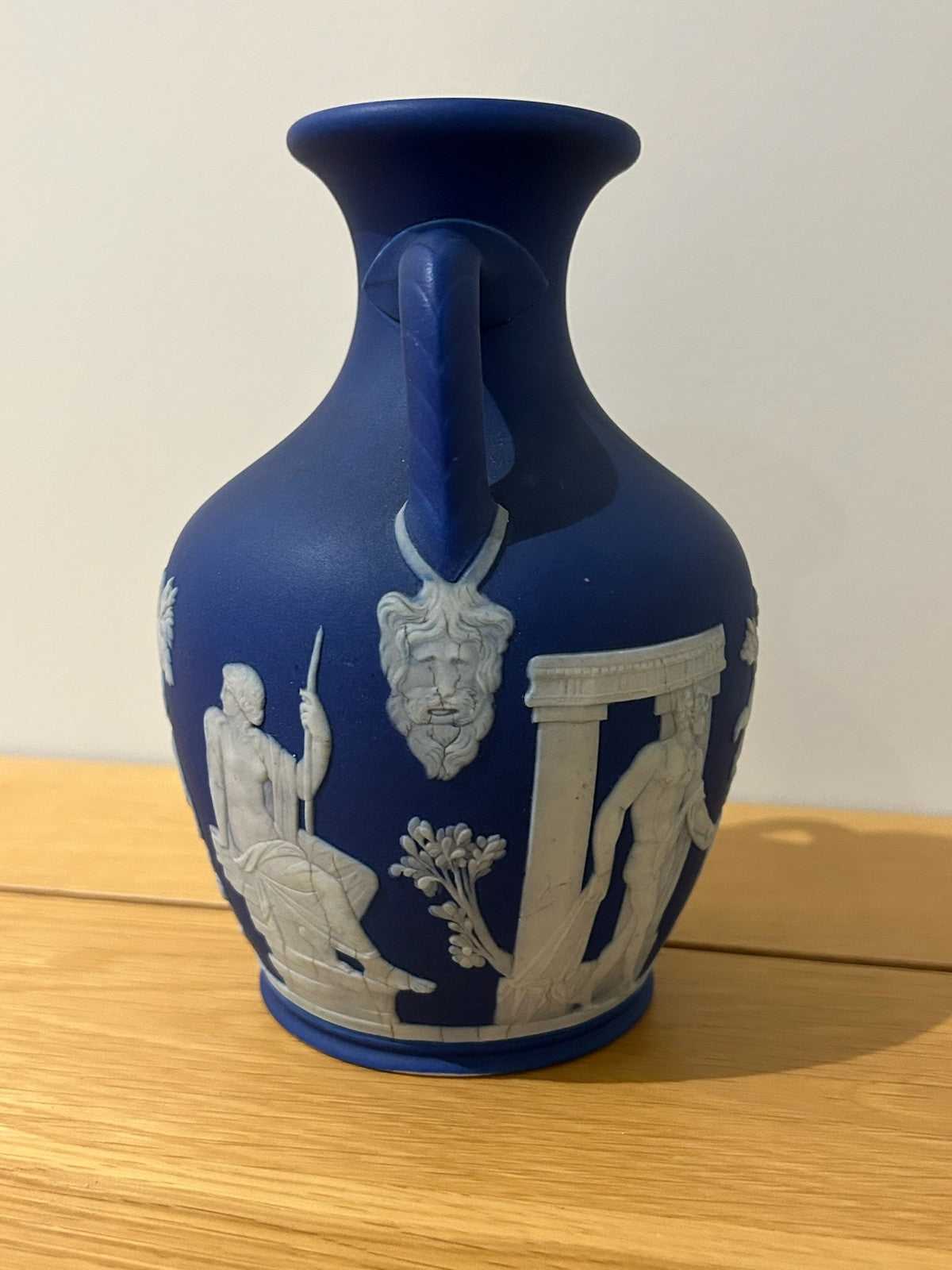 Antique Wedgwood Portland Vase Dark Blue Jasper Dip Impressed c1820 50 16cm 11