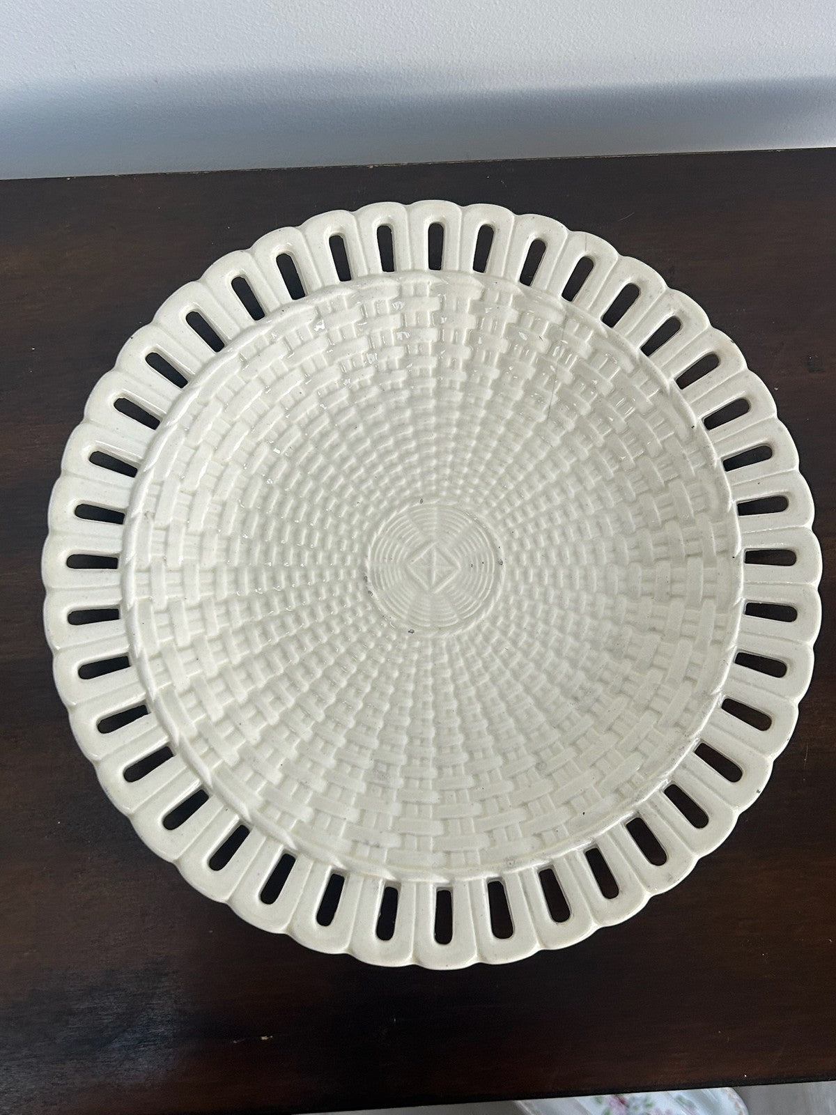 Waechtersbach Pierced Creamware Reticulated Plate 23cm (hairline)0