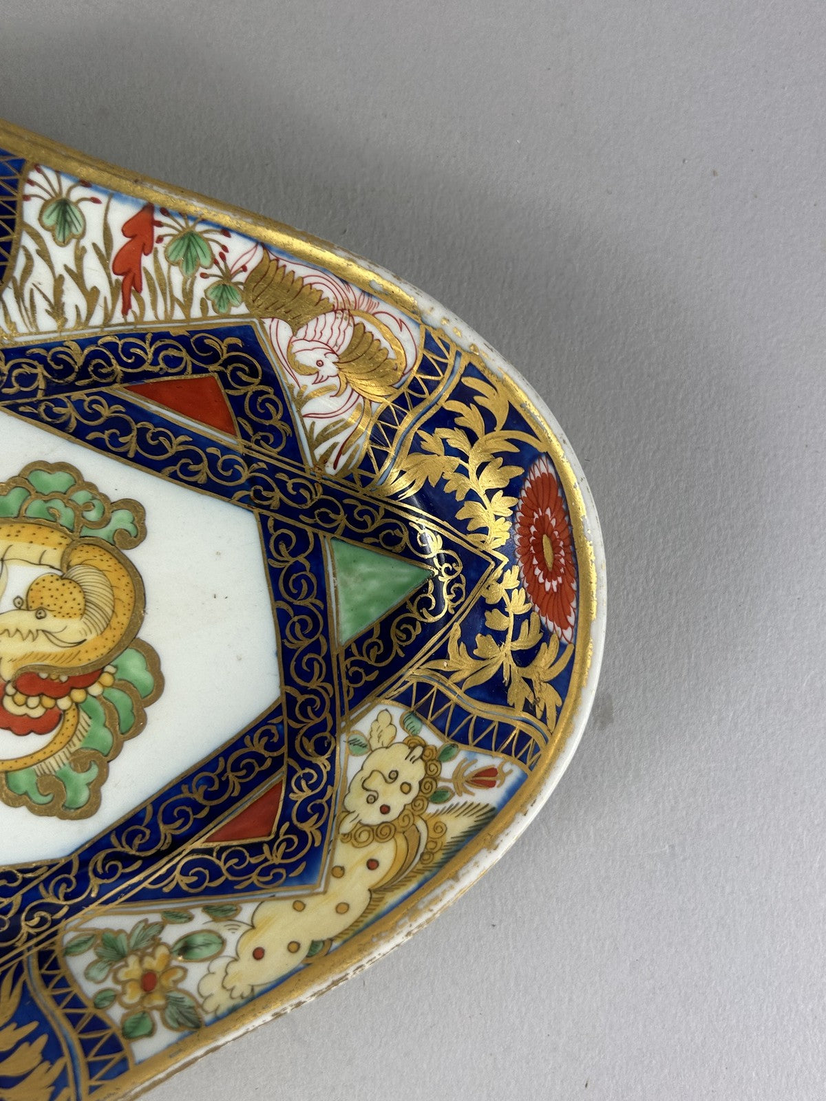 Antique 18th Century Worcester Gilt Dragon Pattern Porcelain Dish