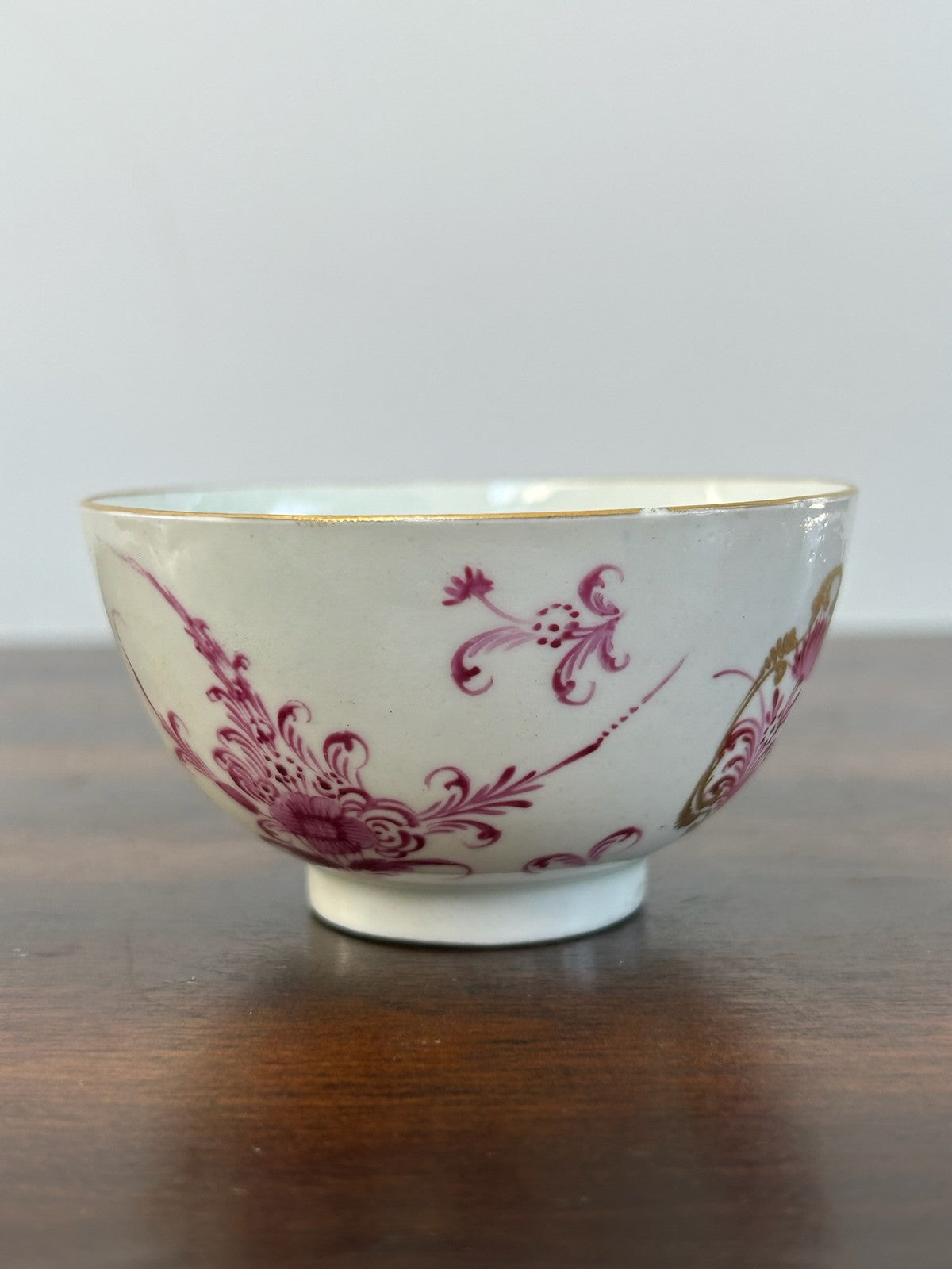 Antique Chinese Export Porcelain Tea Bowl Puce Floral 18th Century1