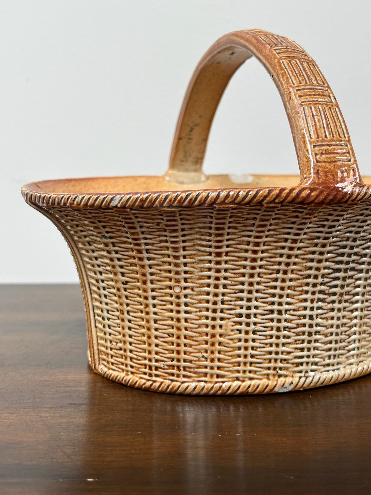 Antique Stoneware Basket Sugar Bowl Reeded Loop Handle Georgian 19thC4