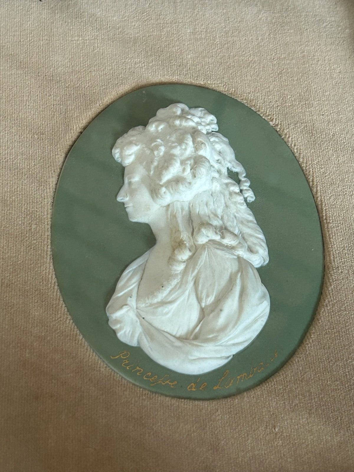 Pair Framed 18th Century Wedgwood Green Jasper Portrait Medallions Duke of York6