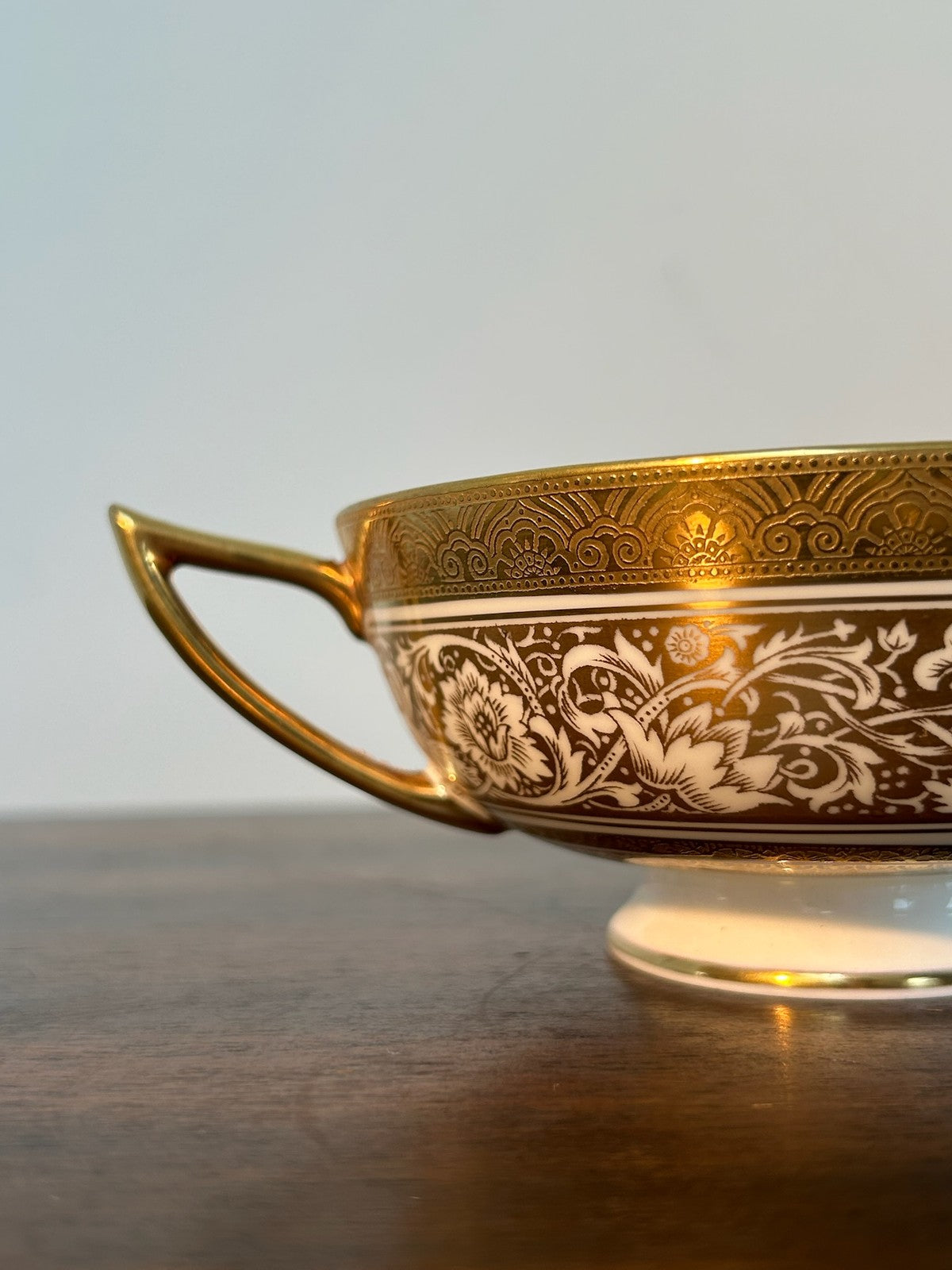 Minton Porcelain Ball Bone China Cream Soup Cup Twin Handled Gilt Pattern H51611