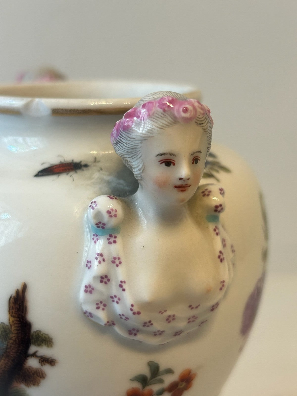 Antique Continental Dresden Style Porcelain Caryatid Vase Hand Painted 13.5cm7