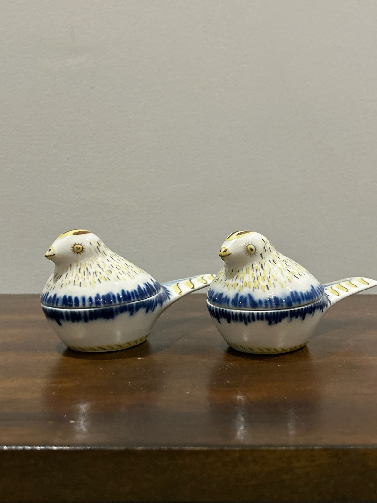 Pair Viana do Castelo Portugal Hand Painted Bird Lidded Pots with Spoons Teresa1