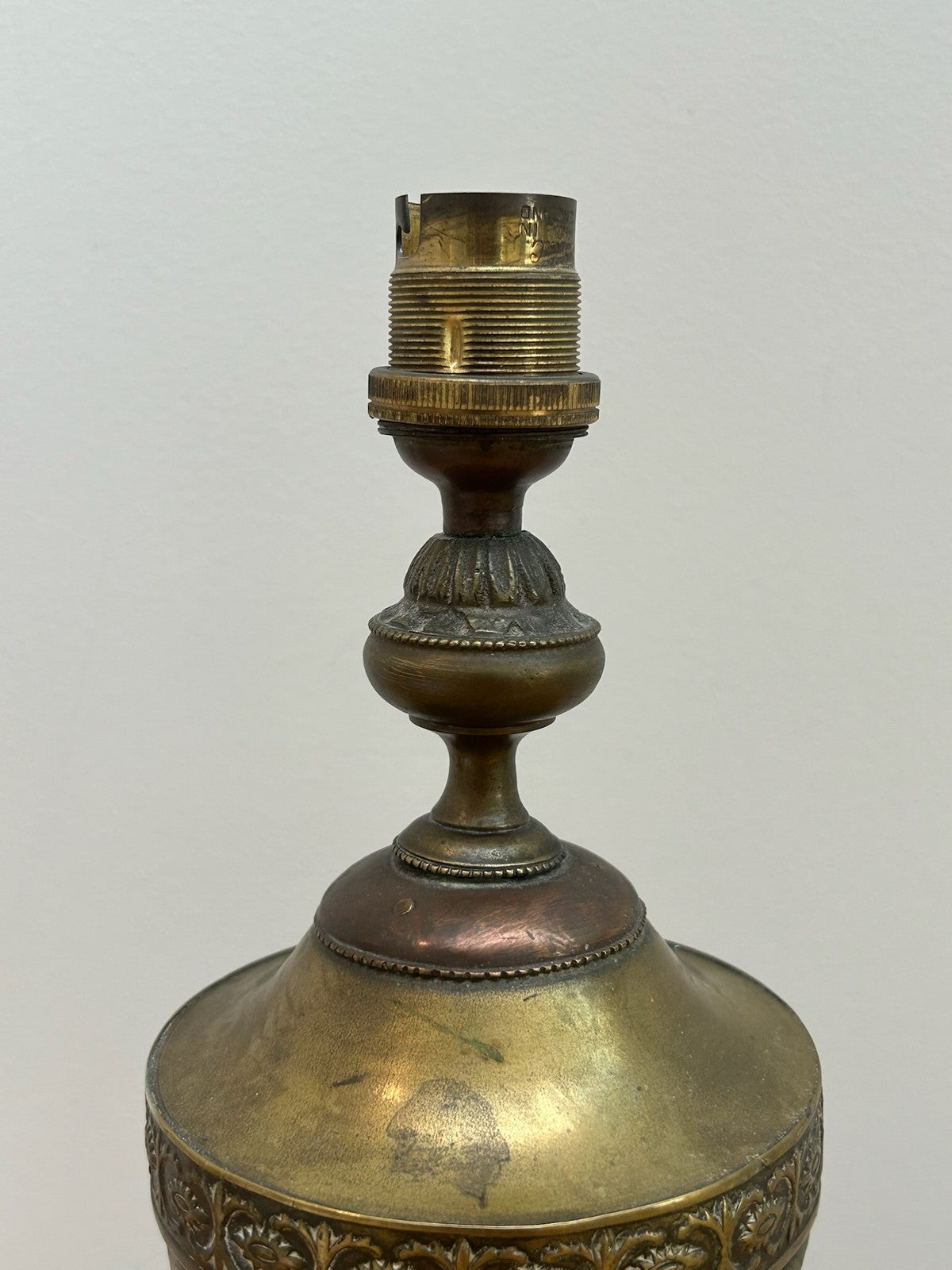 Antique Victorian Brass Urn Table Lamp Blue Jasperware Column Marble Base 36cm5