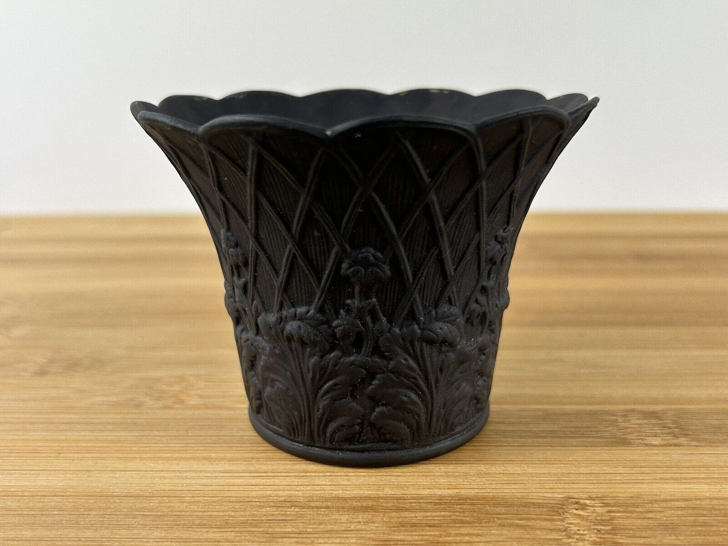 Wedgwood 19th Century Black Basalt Early Flower Pot Jasperware Rare Planter