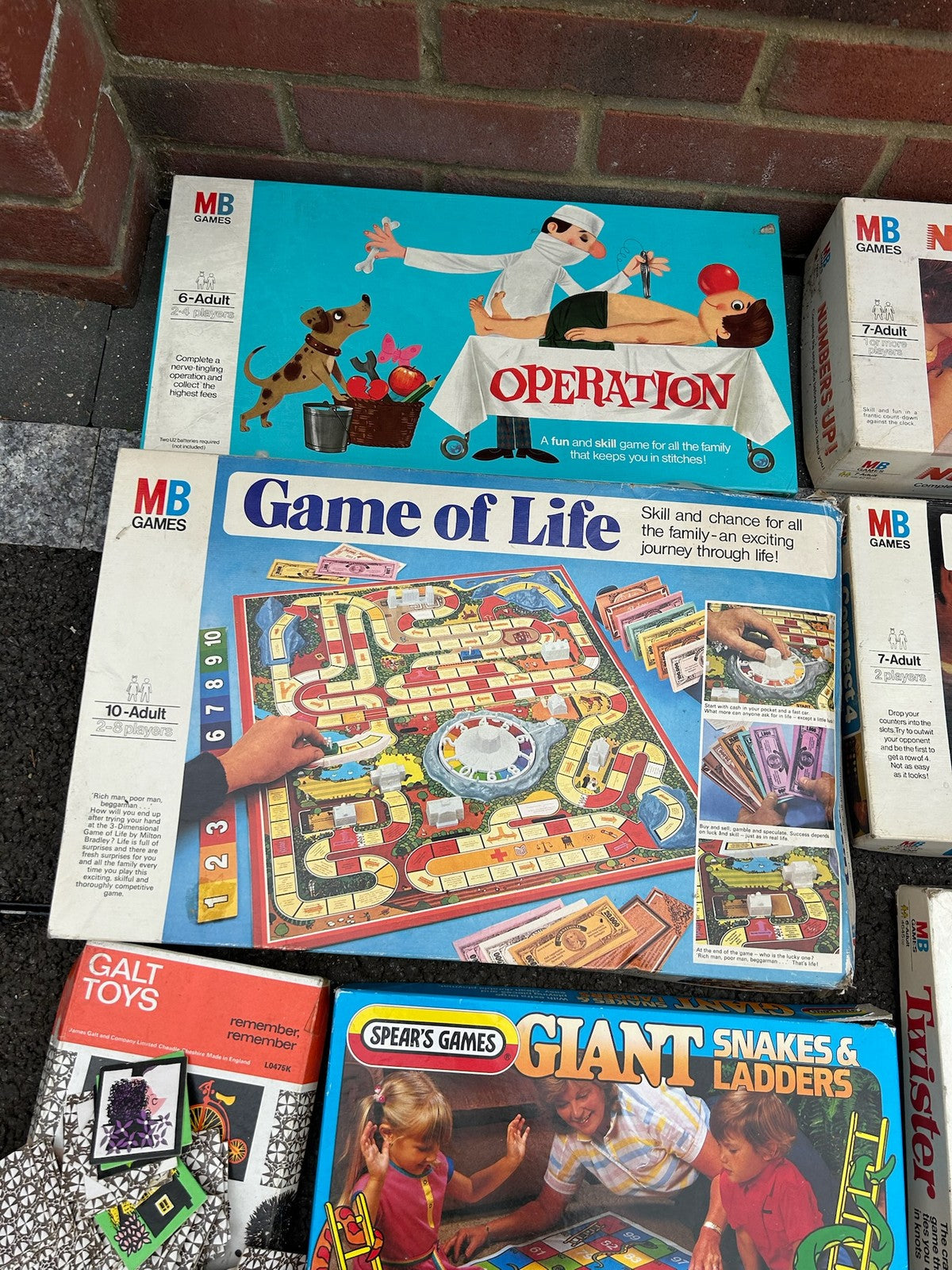 Job Lot of Various Vintage Board Games As Found Cluedo Twister Battleship2