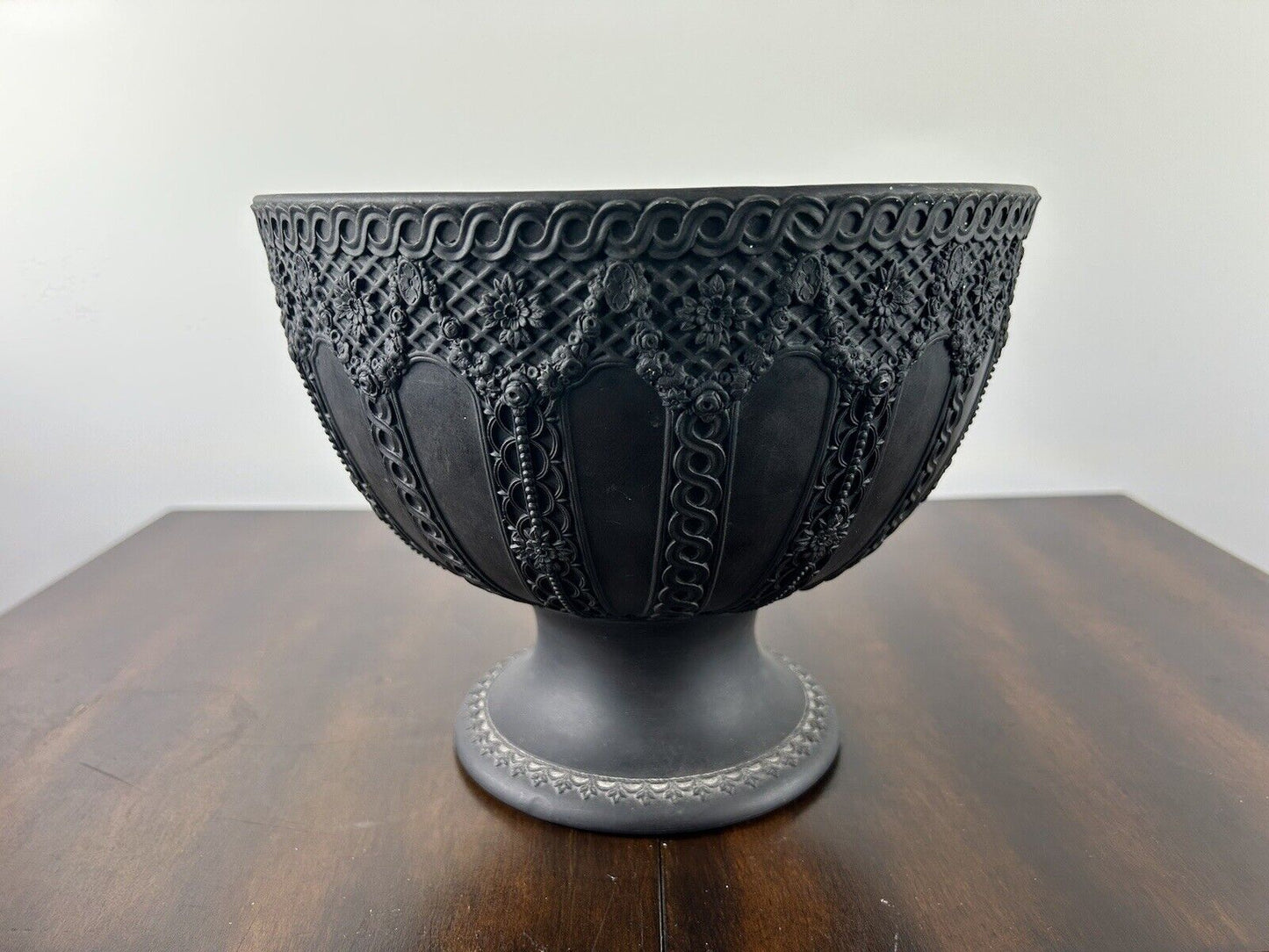 Wedgwood Basalt Pedestal Bowl Vase Jasperware