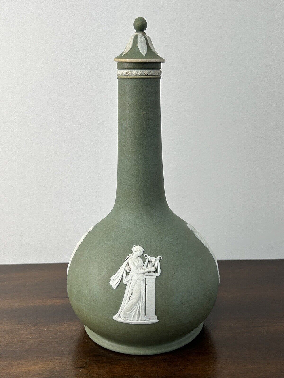 Wedgwood Jasperware Decanter Green Large Humphrey Taylor With Stopper