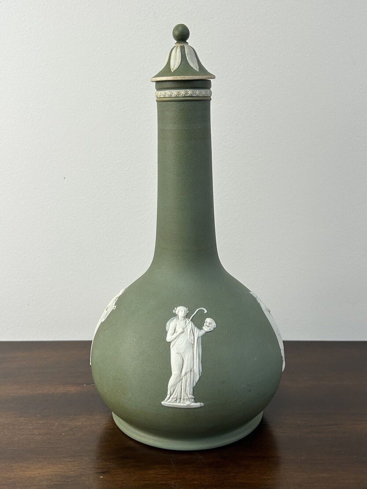 Wedgwood Jasperware Decanter Green Large Humphrey Taylor With Stopper