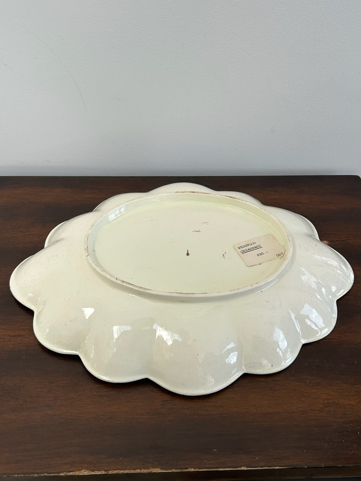 Antique Creamware Lobed Dish Green Painted Leaf Border4