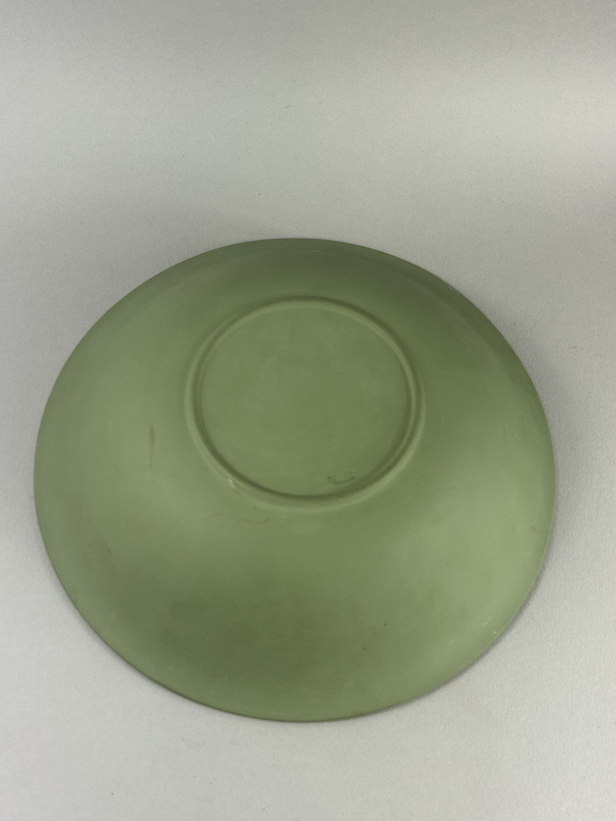 Large Green Wedgwood Jasperware Ivy Pattern Bowl 30cm