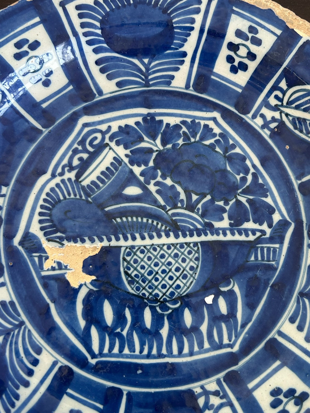 Antique 18th Century Delft Blue & White Charger Floral 26cm1