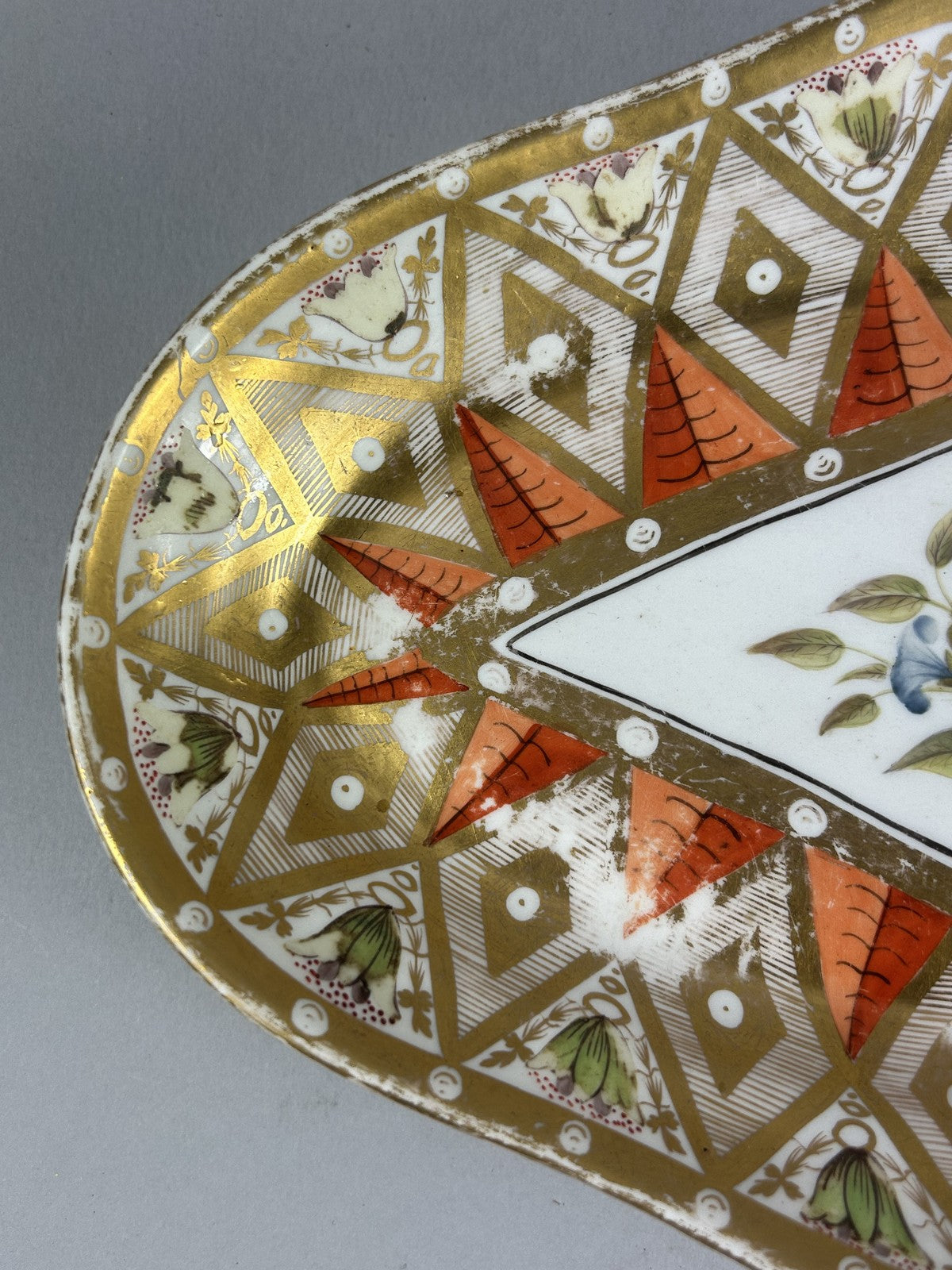 18th Century Worcester Gilt Red Porcelain Serving Dish 27cm