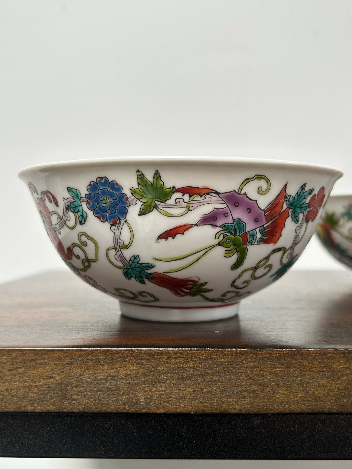 Pair Chinese Famille Rose Butterfly & Flower Bowls Jiangxi Jingdezhen Mark2