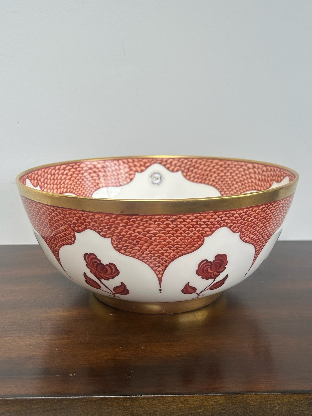Wedgwood Bone China Bowl Red Scale Border Gilt Chrysanthemum Earl Buckman 24cm1