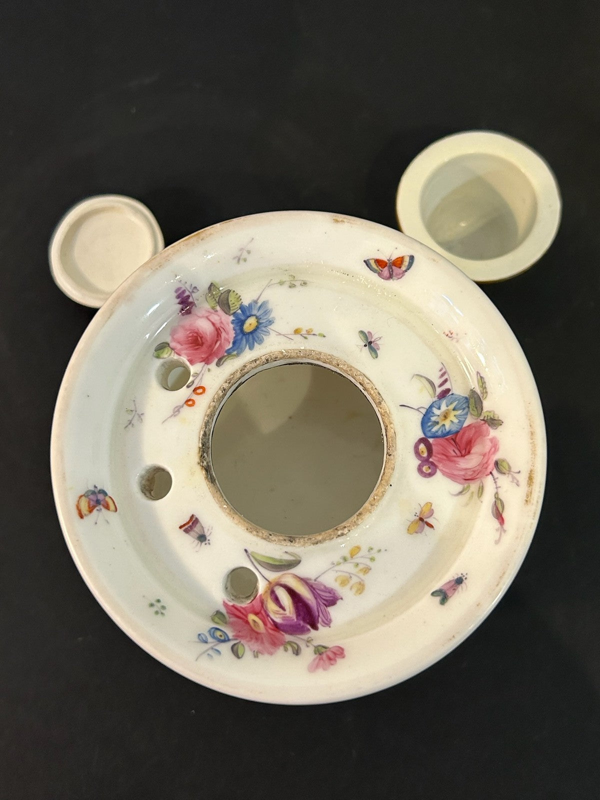 Antique English Porcelain Inkwell Painted Birds Gilt Lion Paw Feet c1820 A/F4