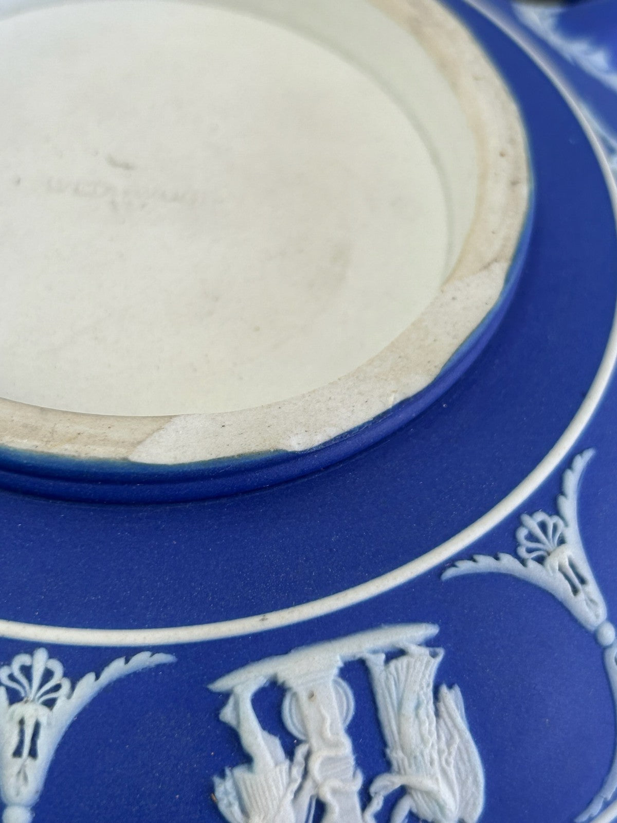 Wedgwood Dark Blue Jasperware Potpourri Bowl Early 19th Century Antique9