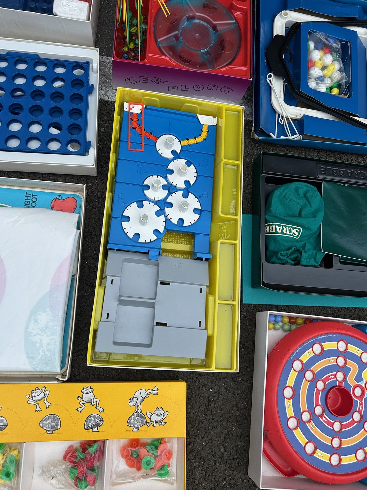 Job Lot of Various Vintage Board Games As Found Cluedo Twister Battleship11