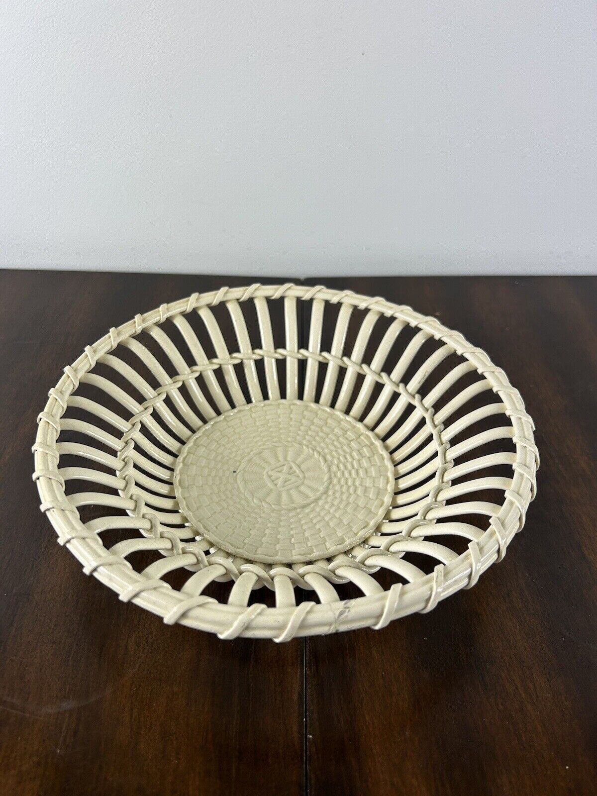 Antique Wedgwood Creamware Basket Weave Bowl - 19th Century